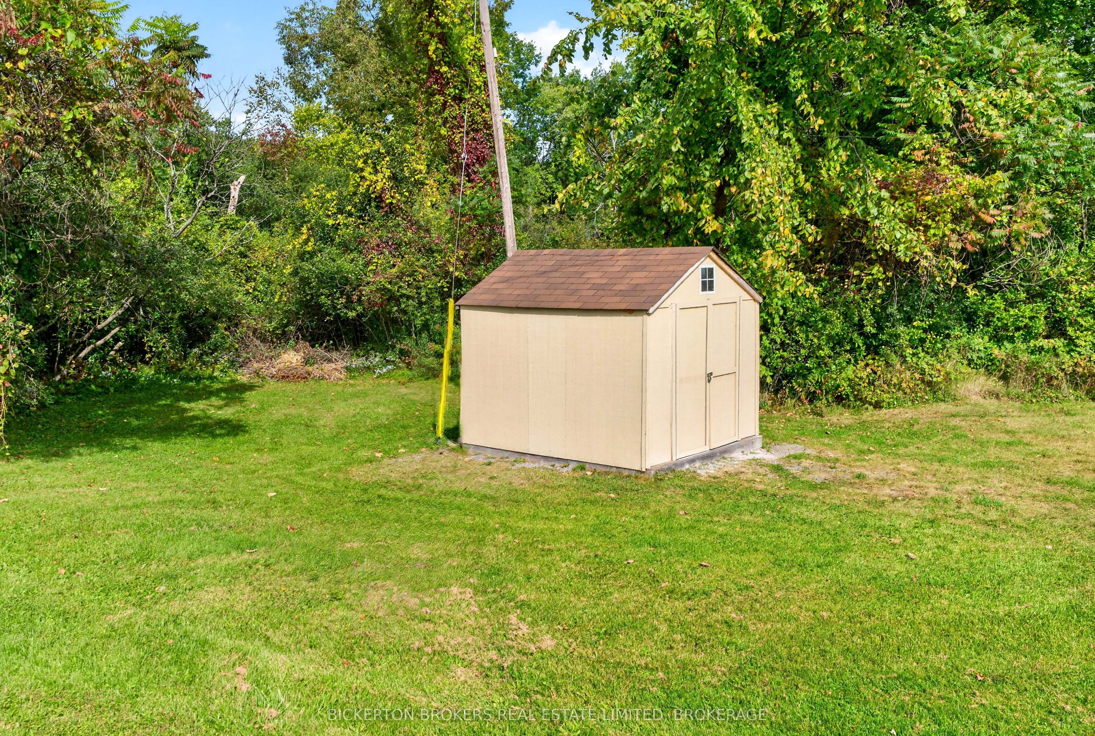 233 Johnson Bay Lane Property Photo 47