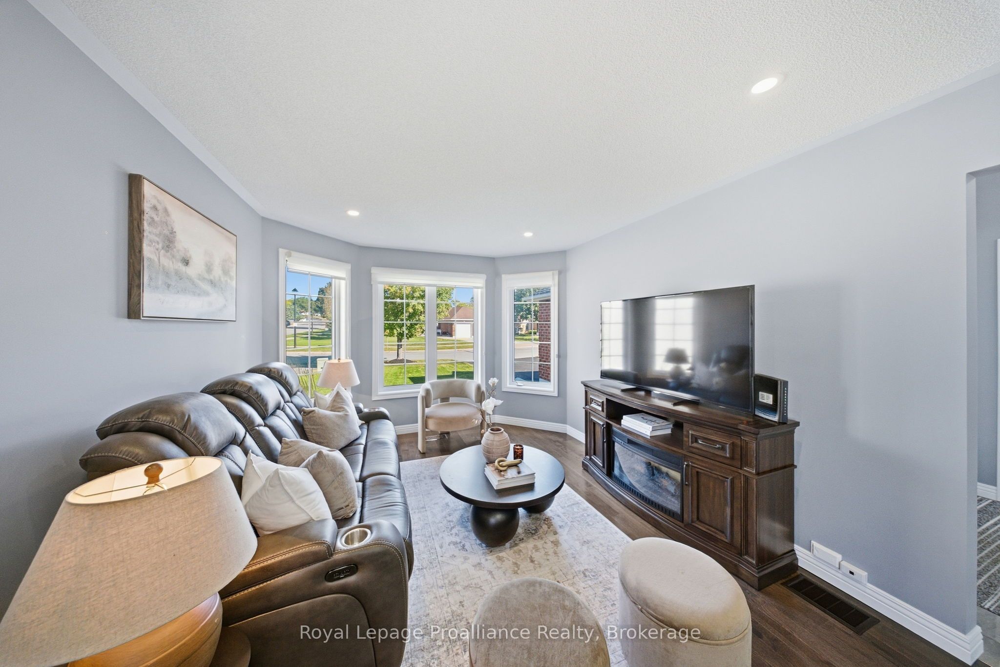 1184 Alder Road Property Photo 5