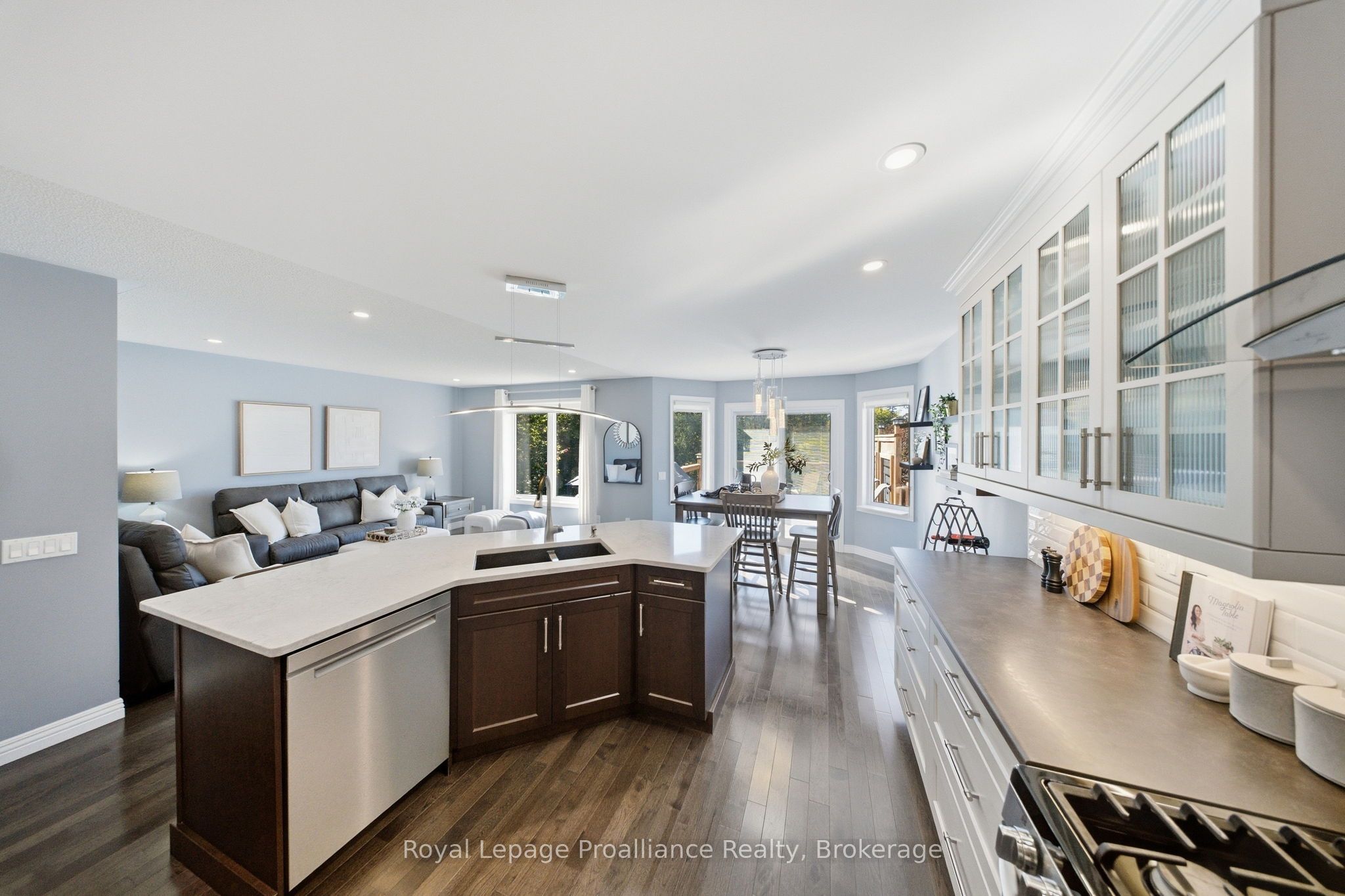 1184 Alder Road Property Photo 11