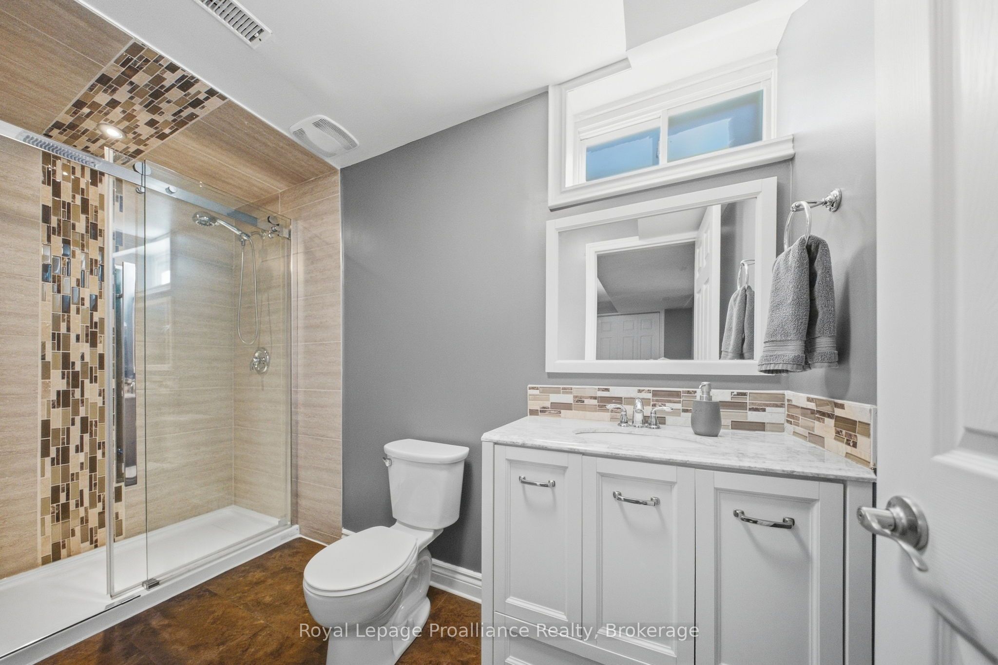 1184 Alder Road Property Photo 40