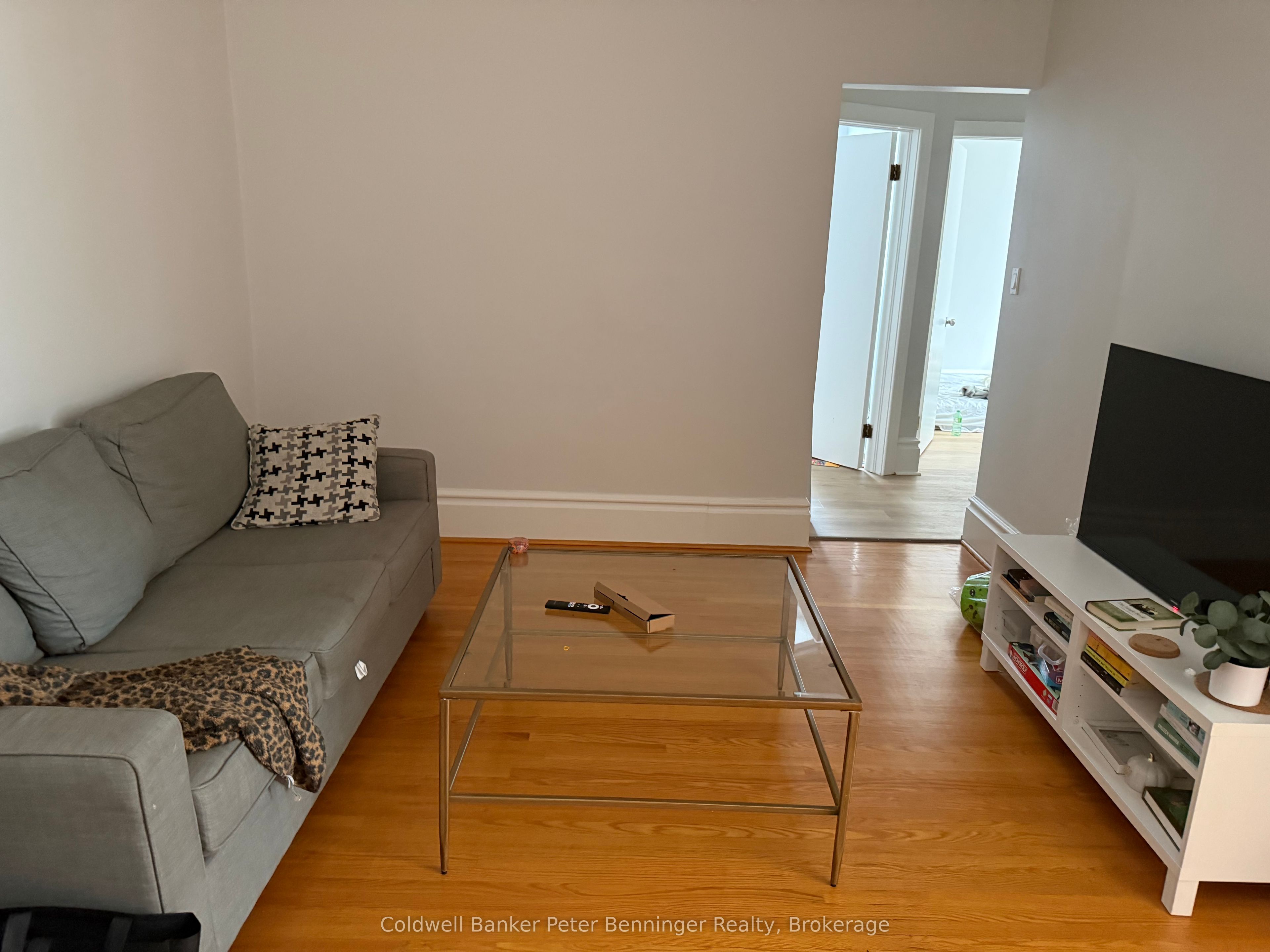 240-242 Durham Street E Property Photo 16