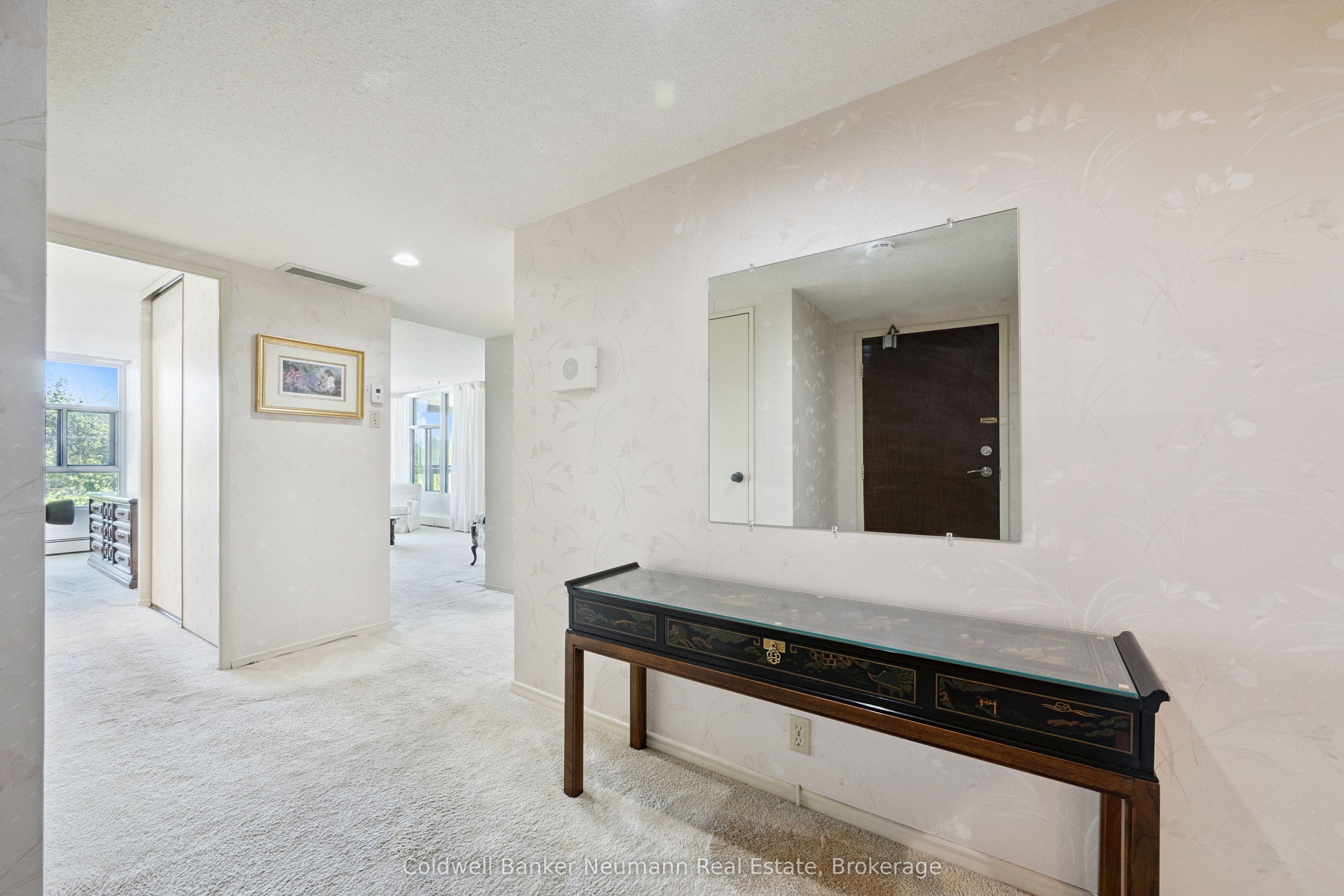 23 Woodlawn Road E 305 Property Photo 8