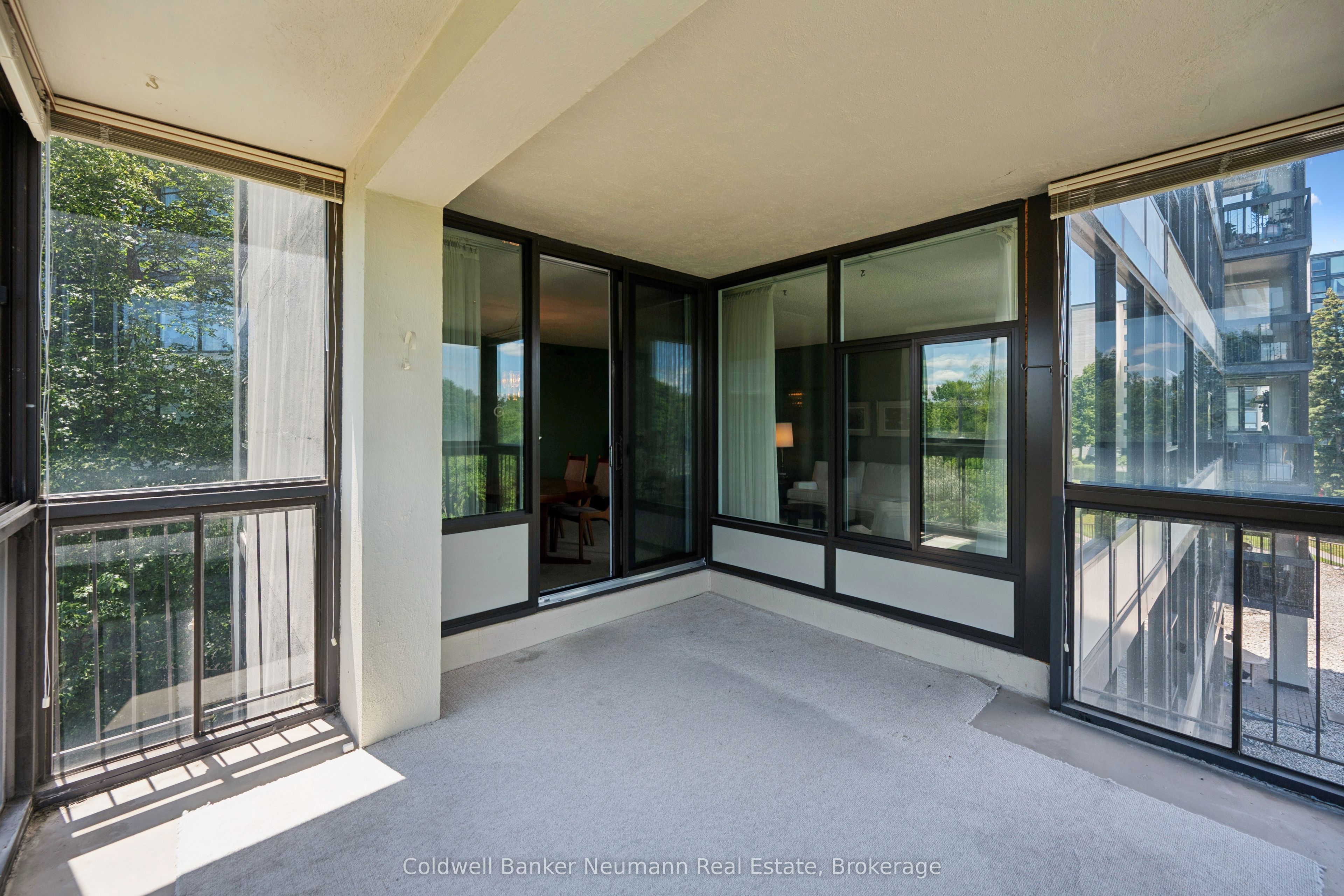 23 Woodlawn Road E 305 Property Photo 27