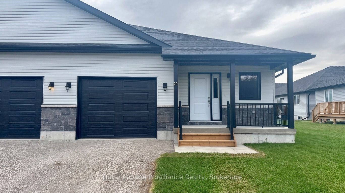 48 Mackenzie John Crescent Property Photo 2