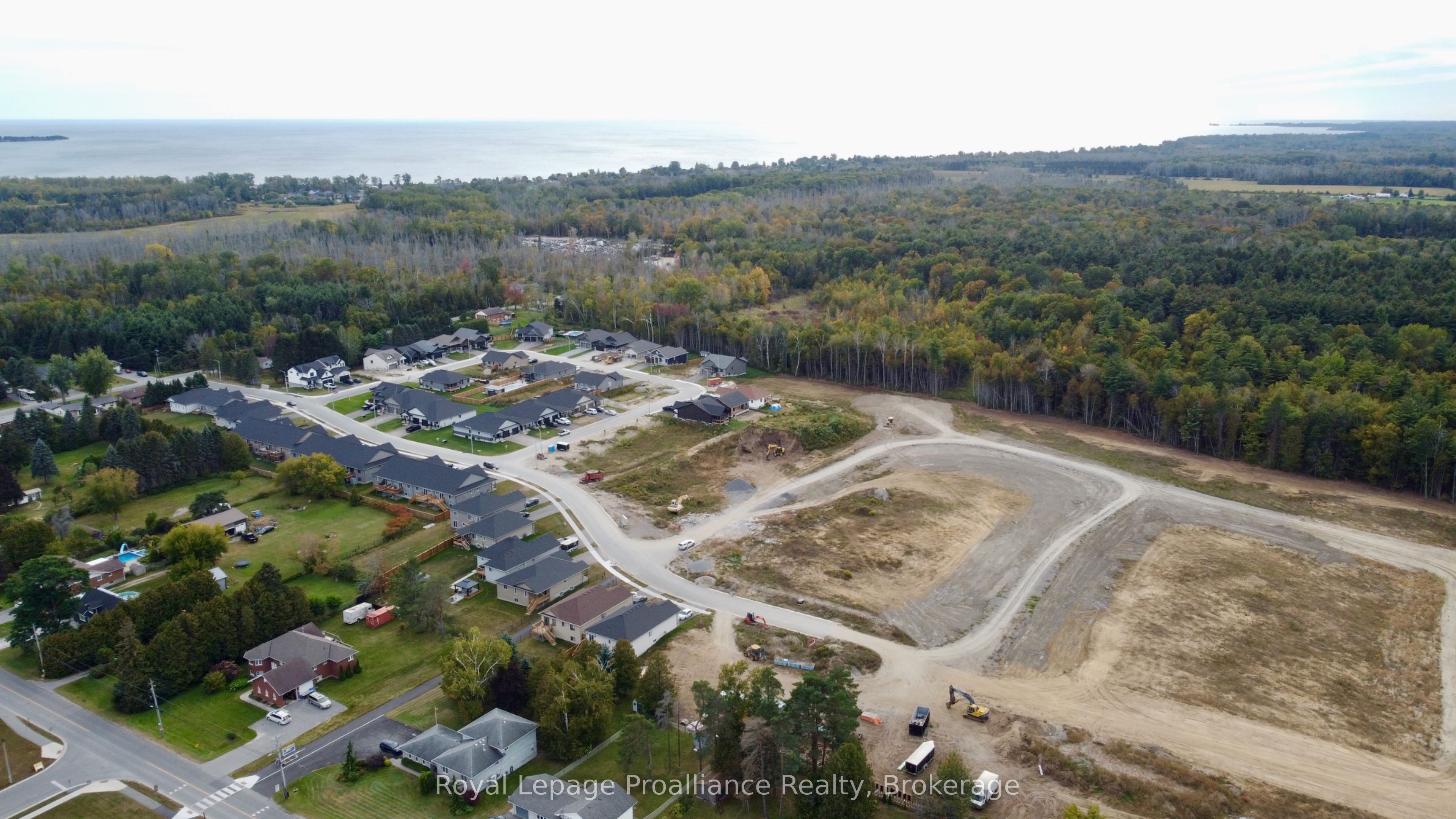 48 Mackenzie John Crescent Property Photo 28
