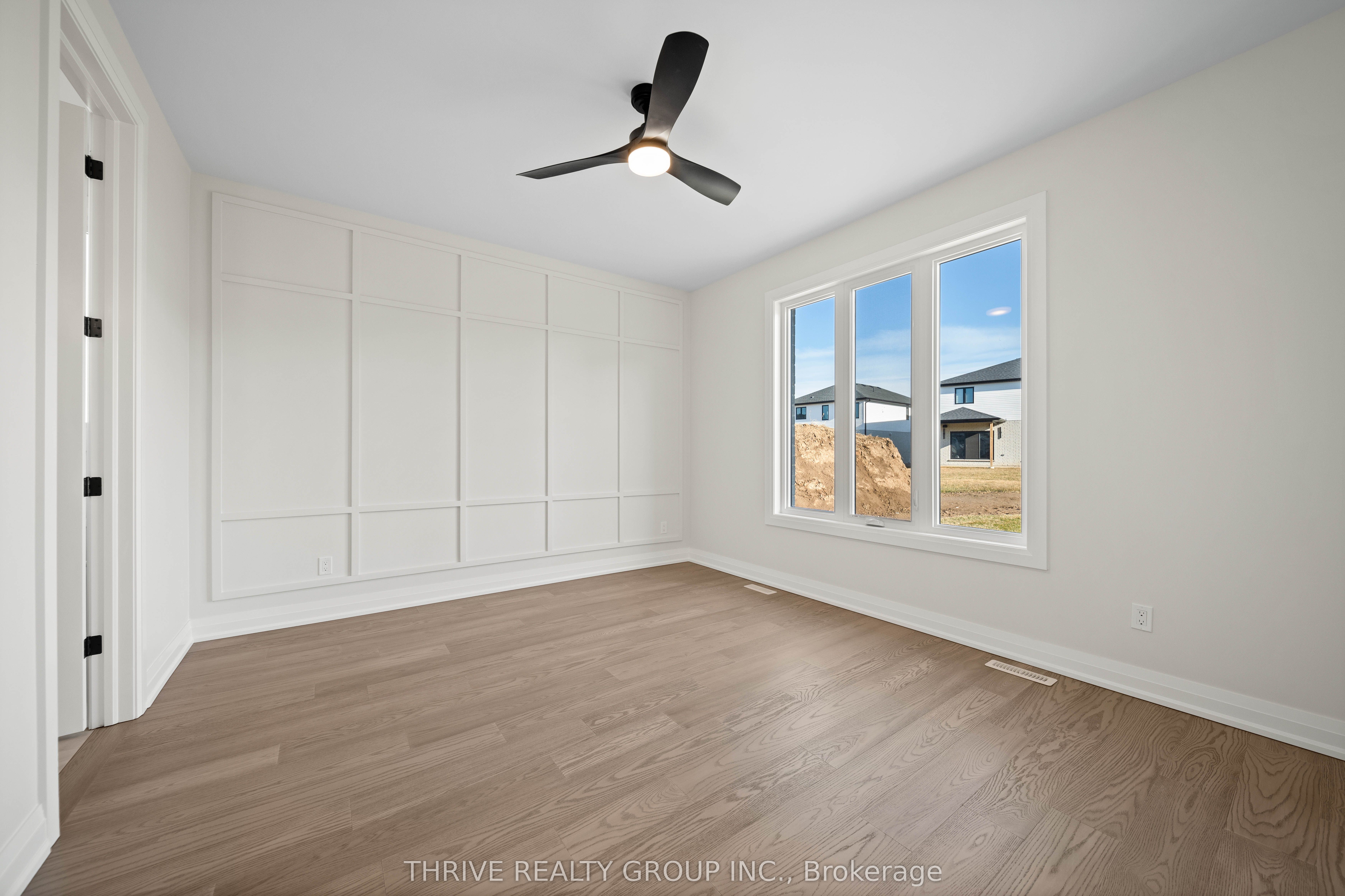 4275 Sagebrush Crescent Property Photo 9