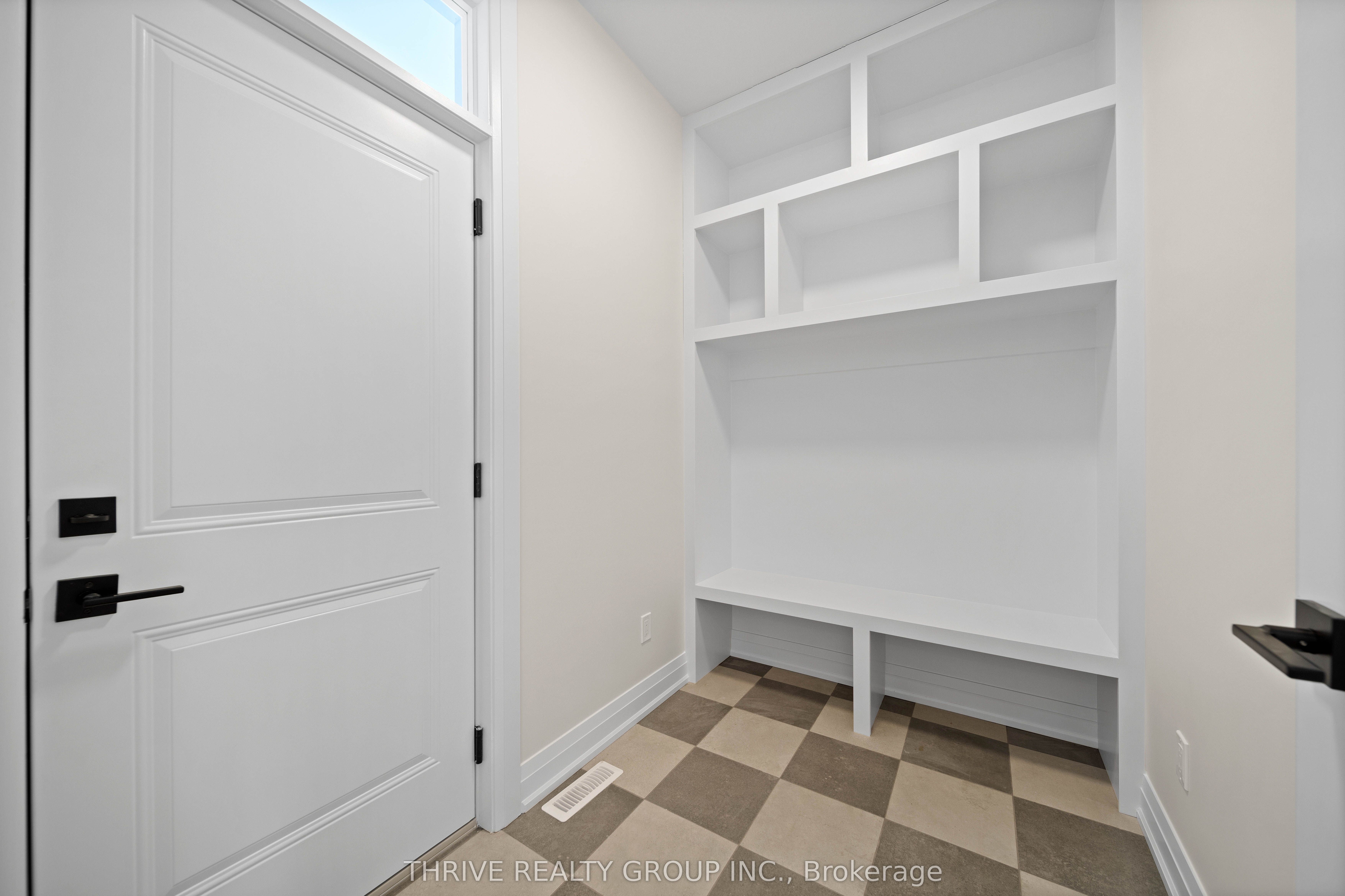 4275 Sagebrush Crescent Property Photo 24