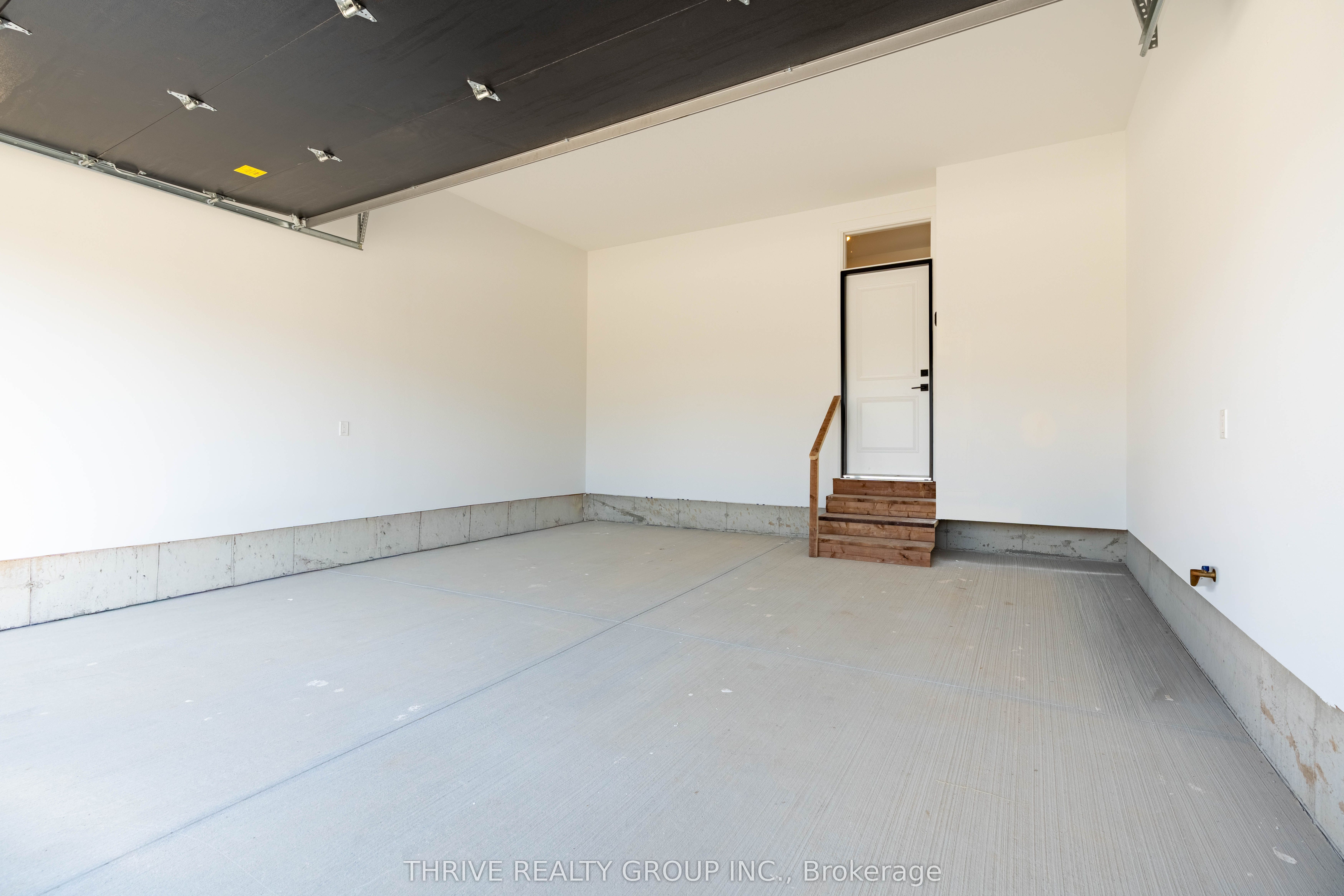 4275 Sagebrush Crescent Property Photo 26
