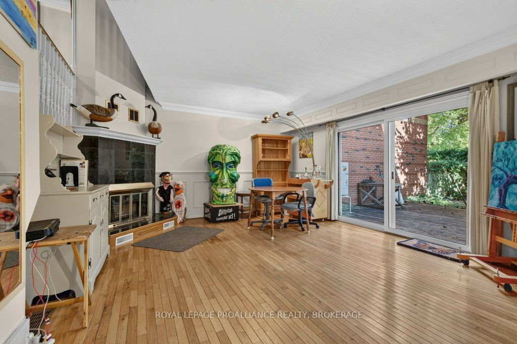 1 Place D'armes 39 Property Photo 24