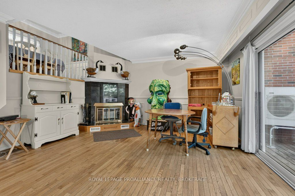 1 Place D'armes 39 Property Photo 25