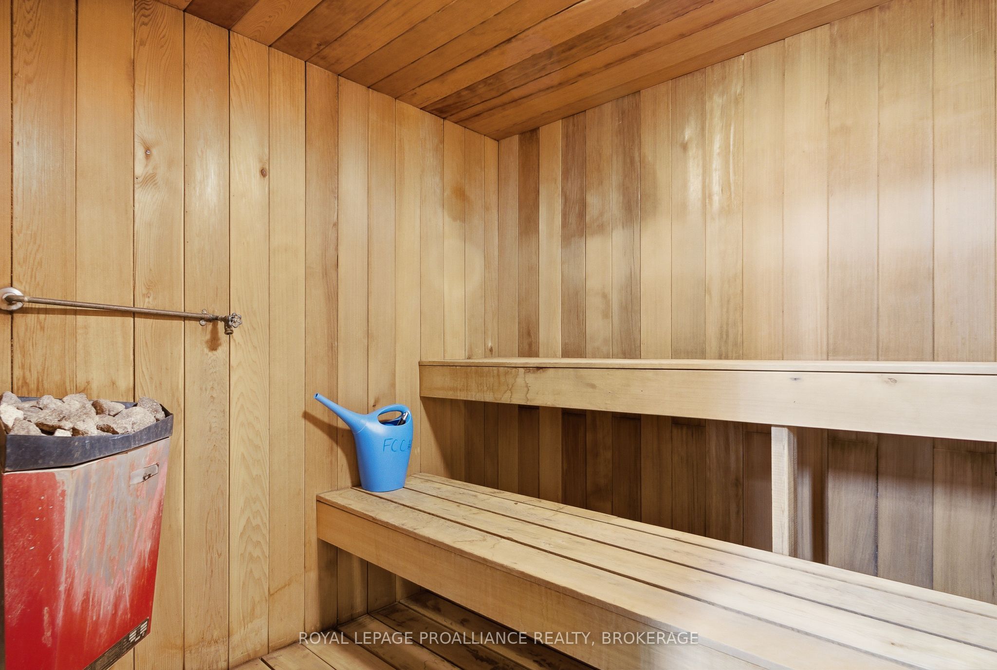 1 Place D'armes 39 Property Photo 49