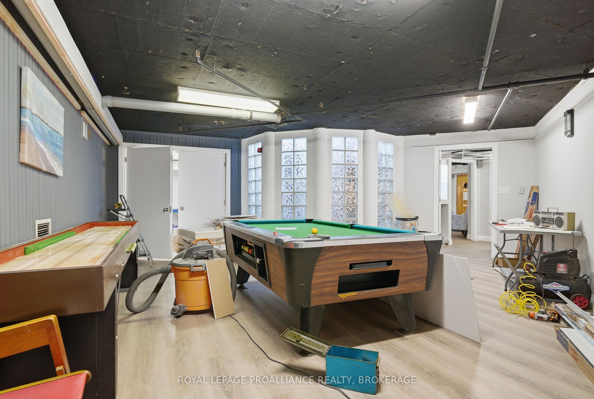 1 Place D'armes 39 Property Photo 50