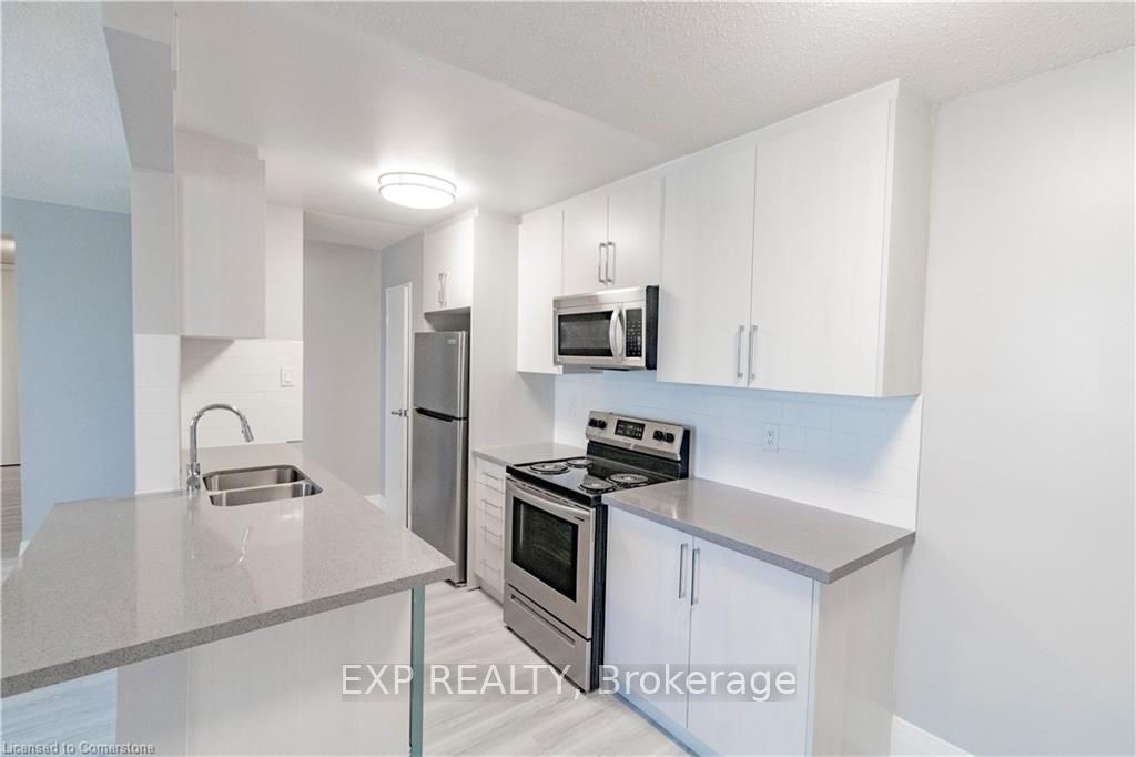 4422 Huron Street 601 Property Photo 1