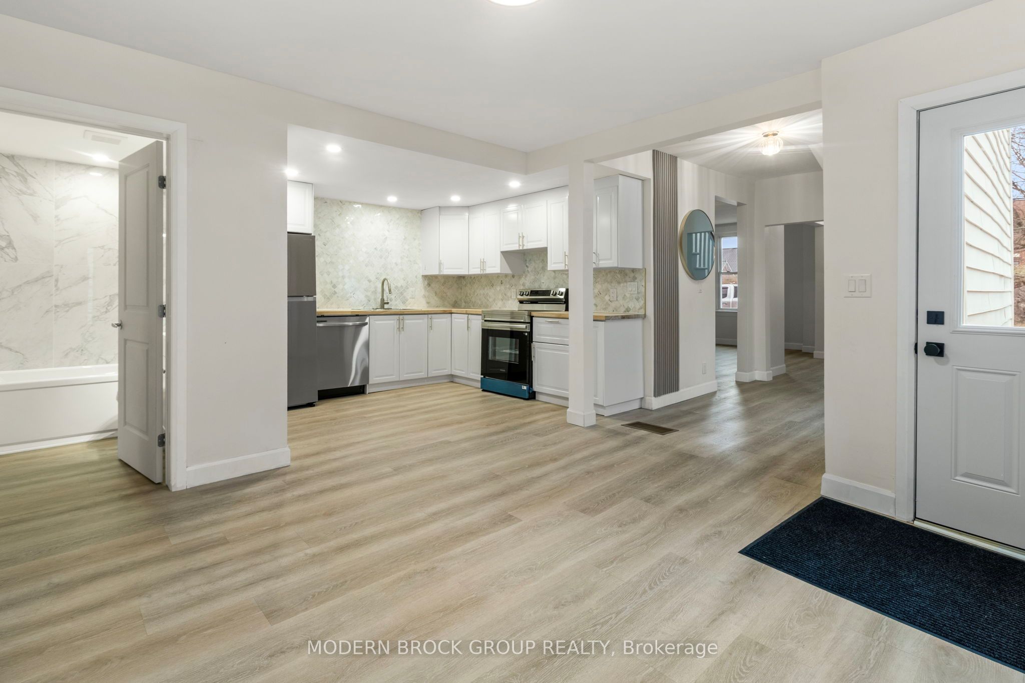 108 George Street Property Photo 15