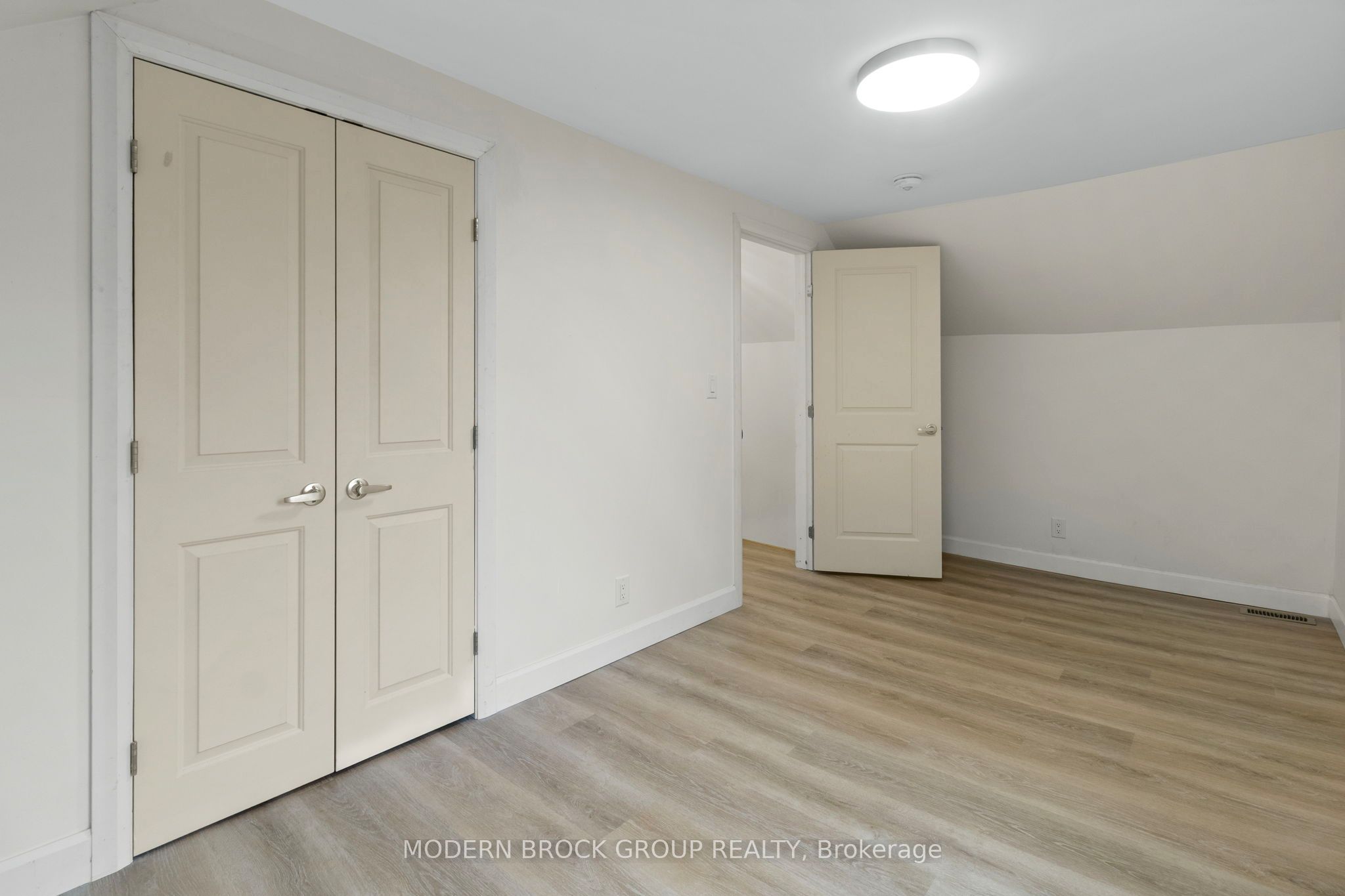 108 George Street Property Photo 28