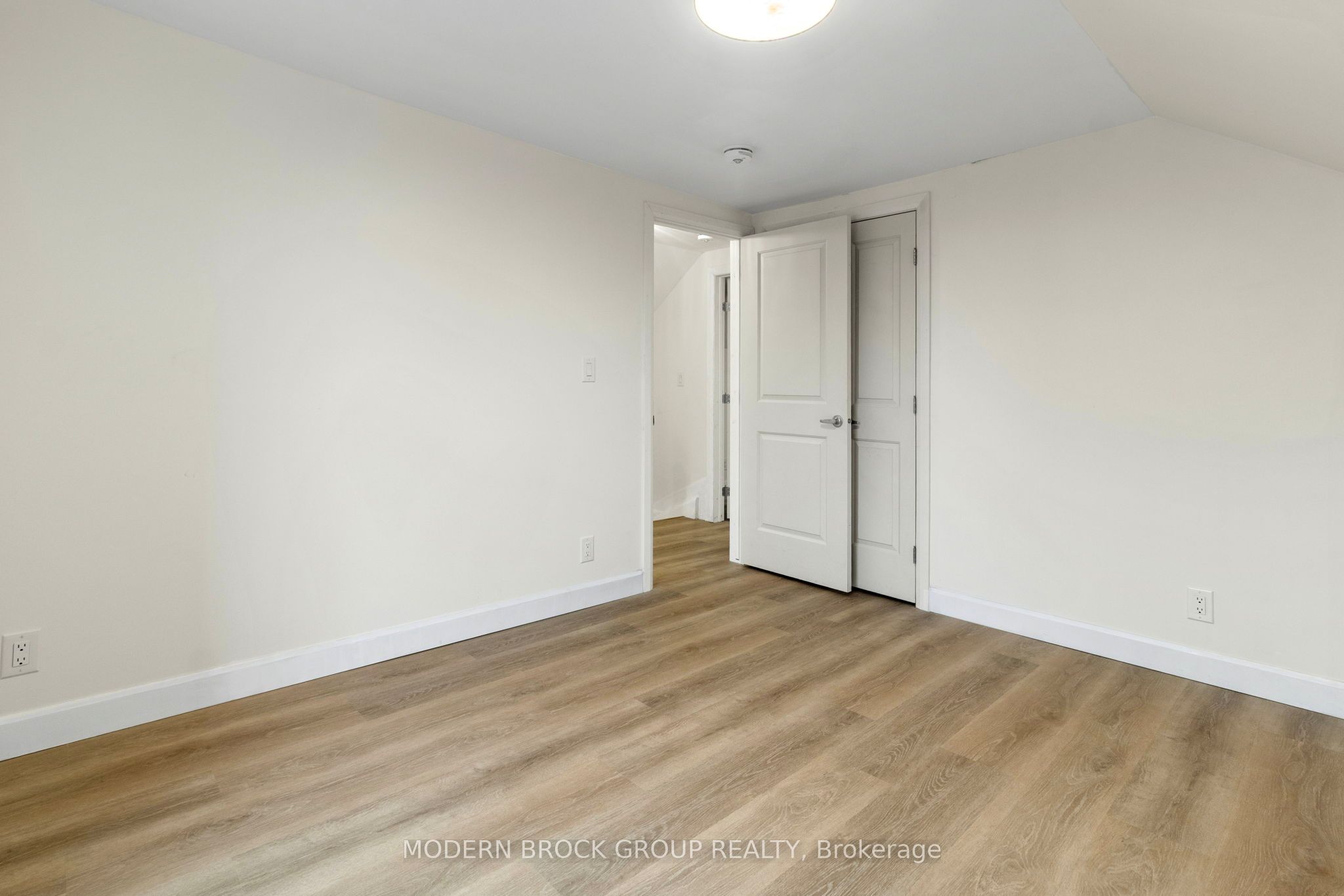 108 George Street Property Photo 32