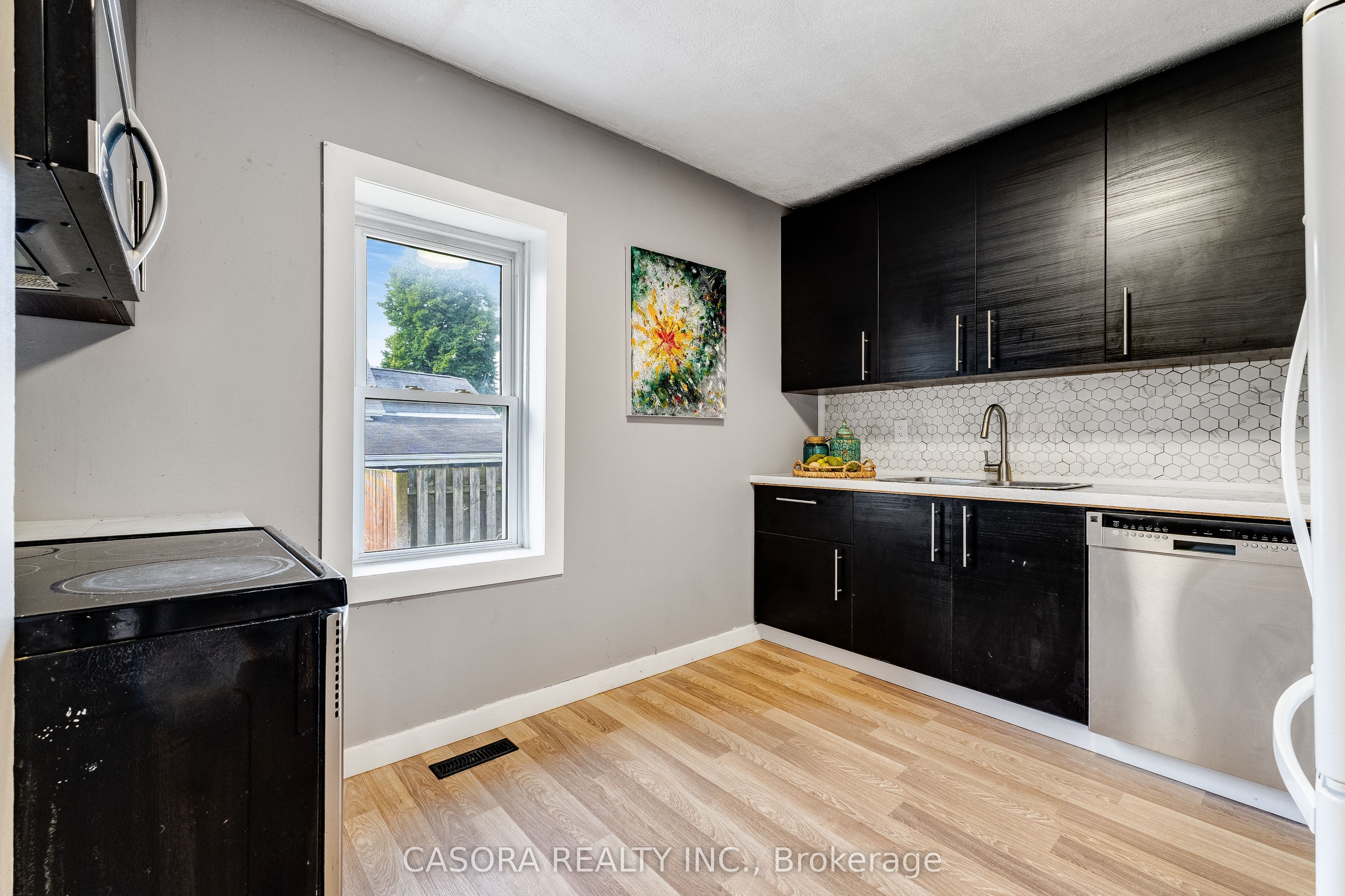 41 Westmoreland Avenue Property Photo 6