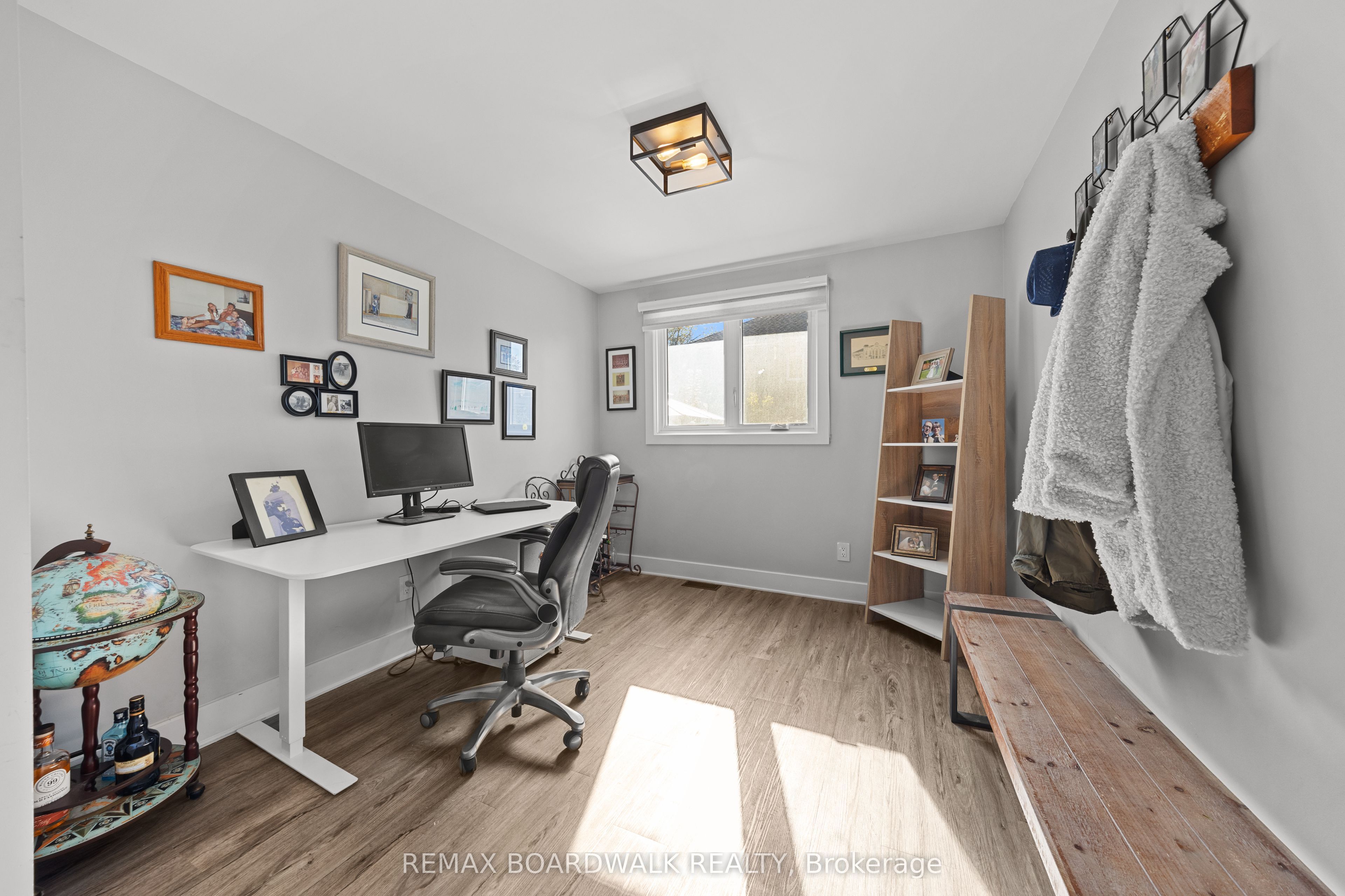 2187 Des Pins Street Property Photo 22