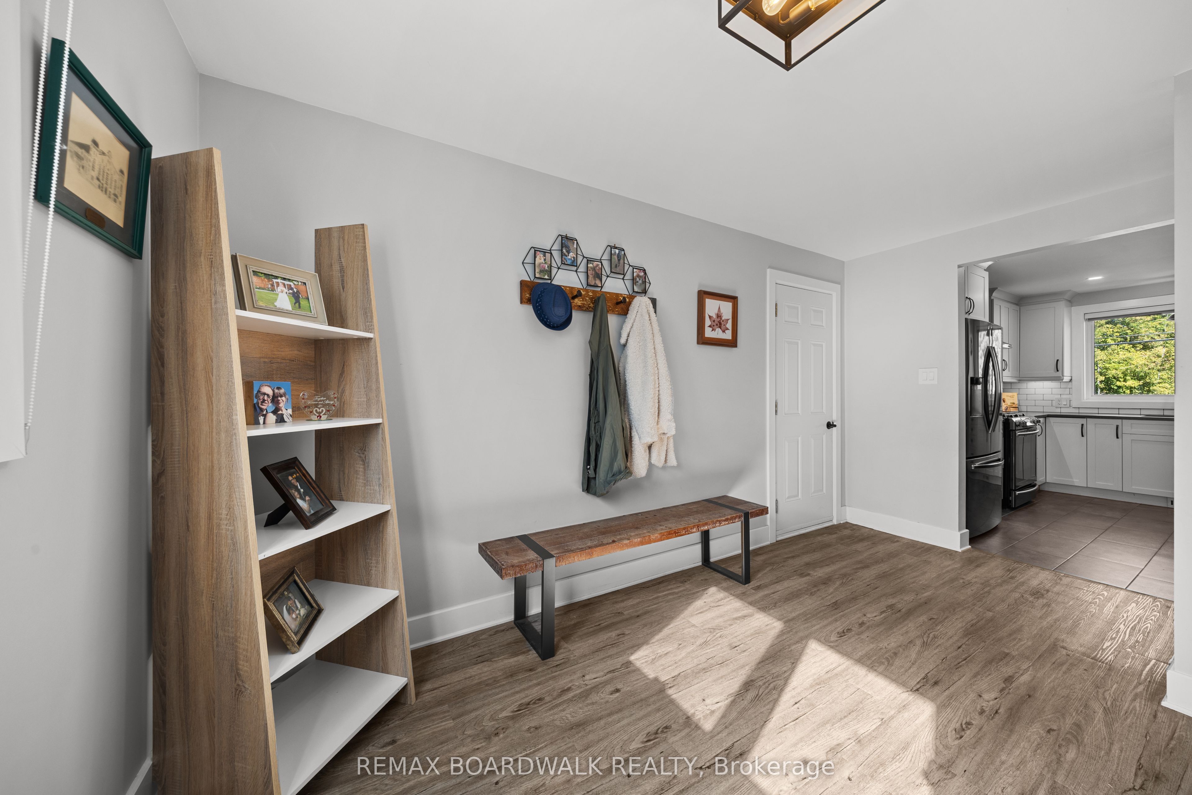 2187 Des Pins Street Property Photo 23