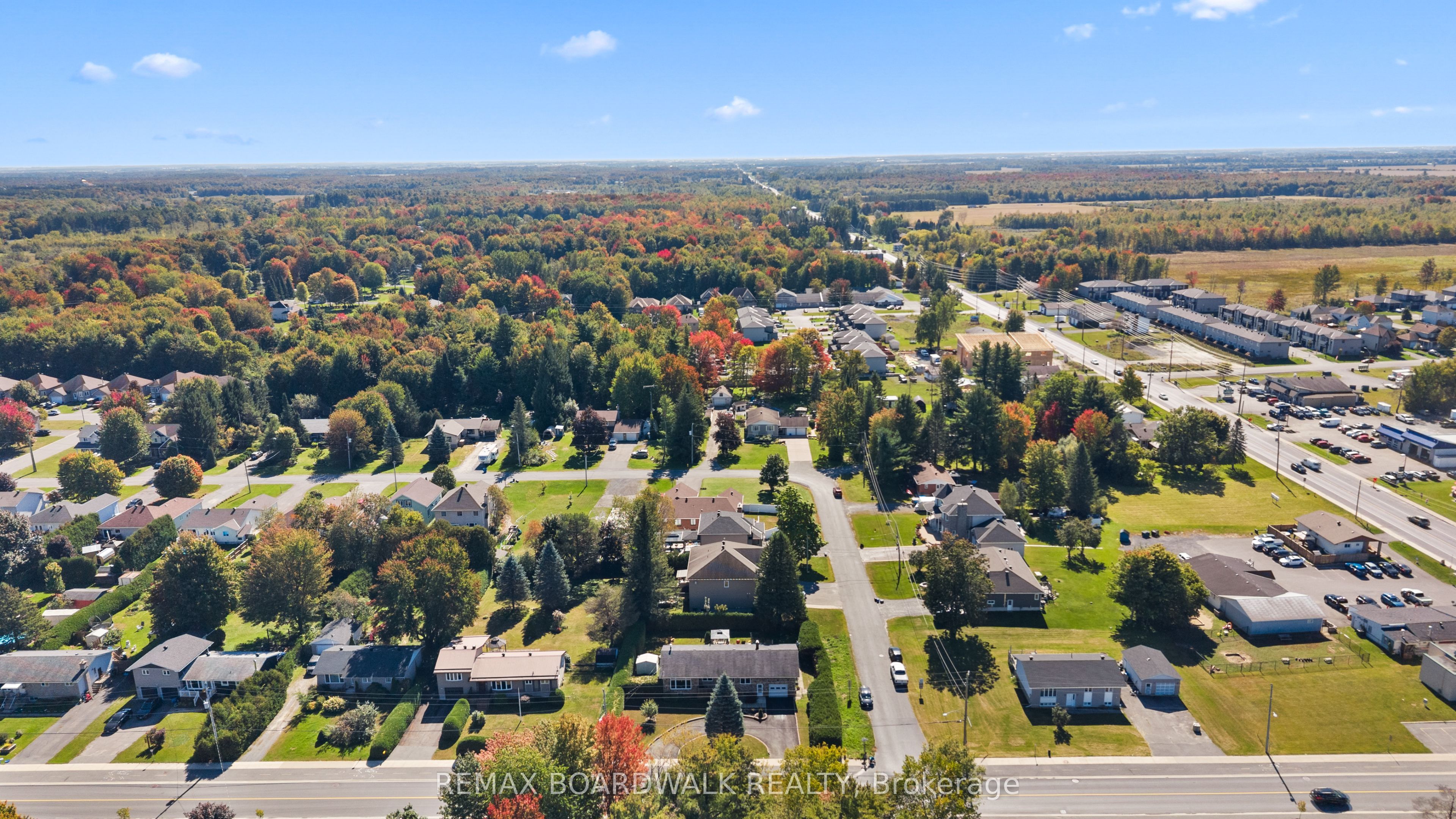 2187 Des Pins Street Property Photo 40