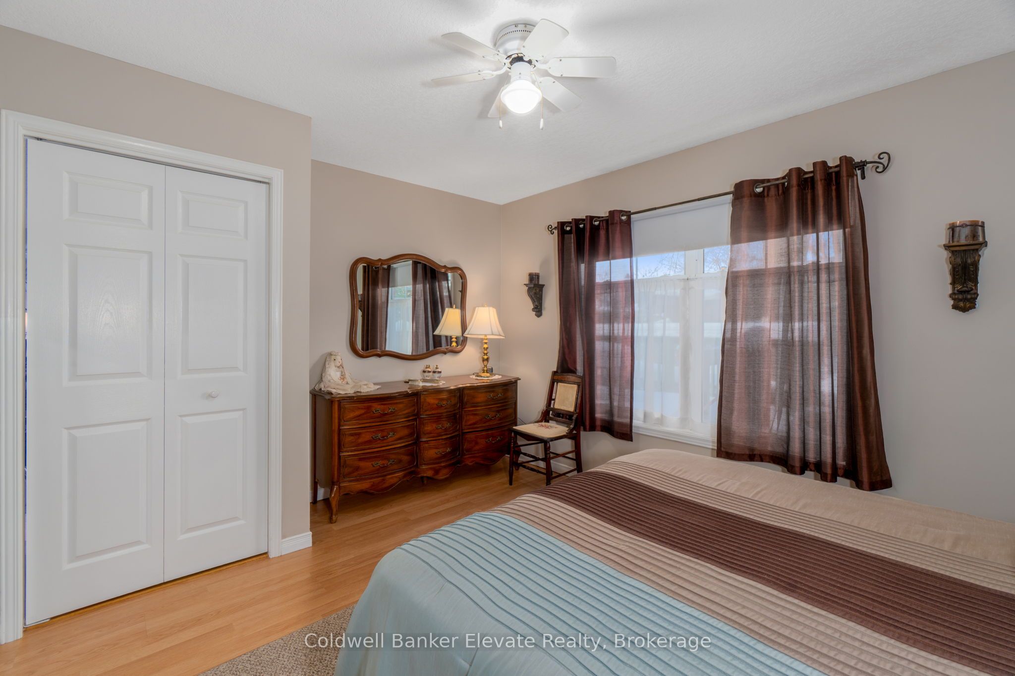 2705 Kingsway Drive 36 Property Photo 17