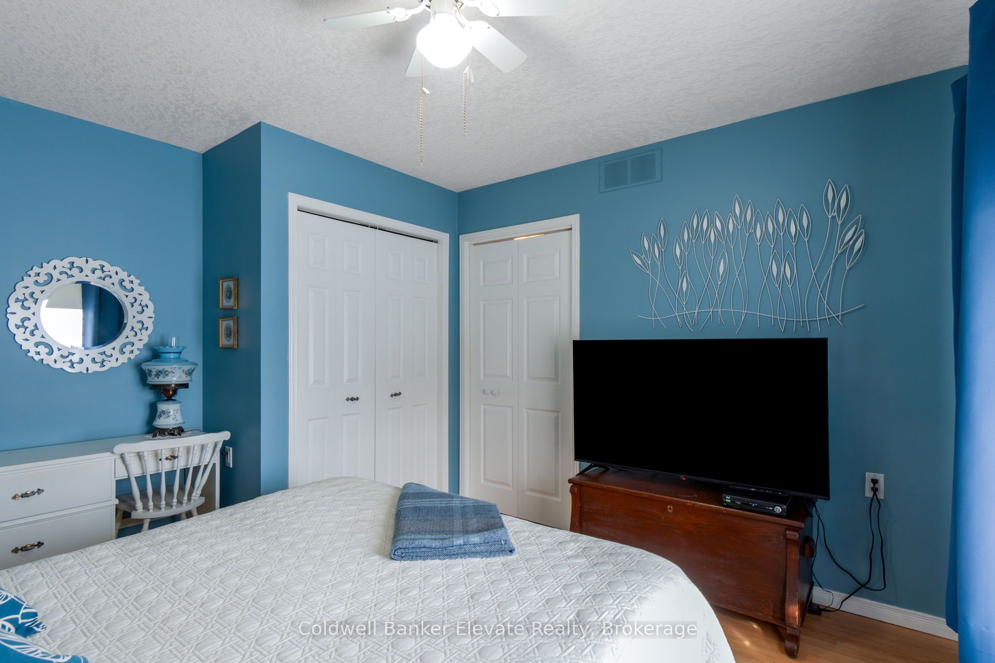 2705 Kingsway Drive 36 Property Photo 23