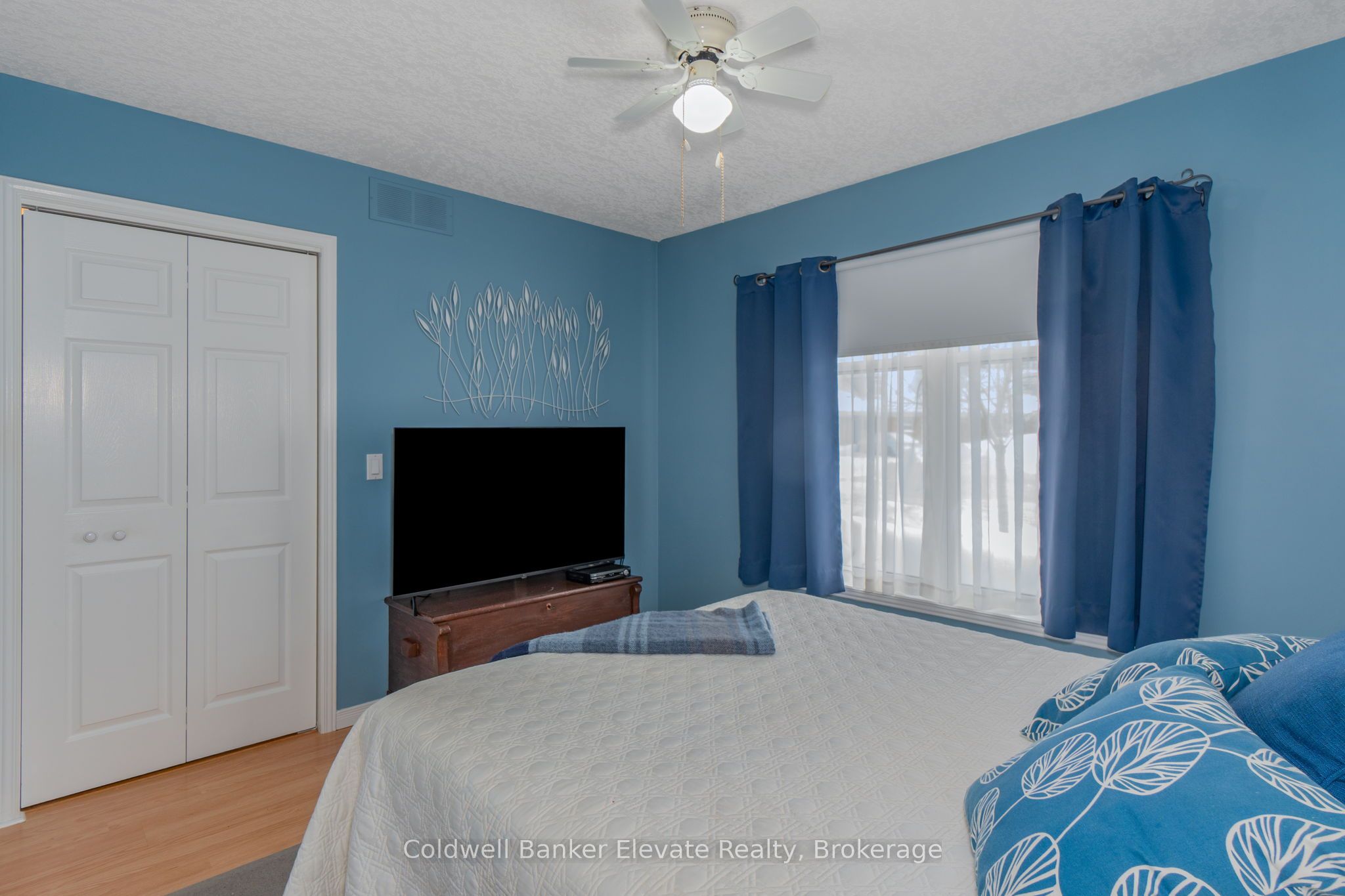 2705 Kingsway Drive 36 Property Photo 24