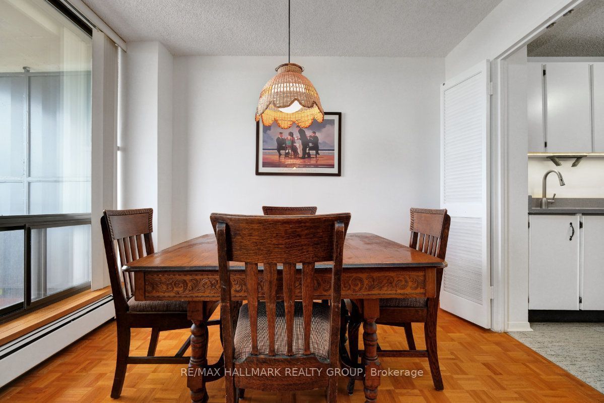 505 St Laurent Boulevard 2204 Property Photo 16