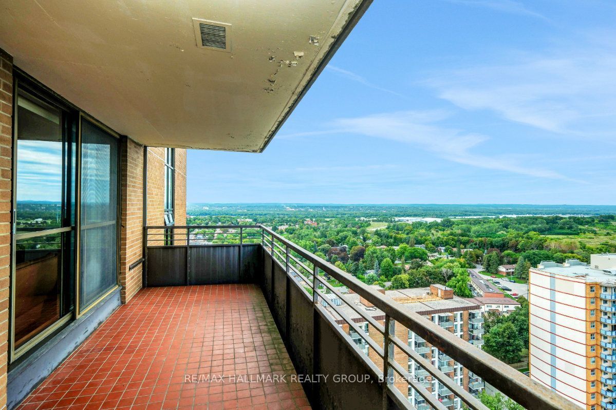 505 St Laurent Boulevard 2204 Property Photo 36