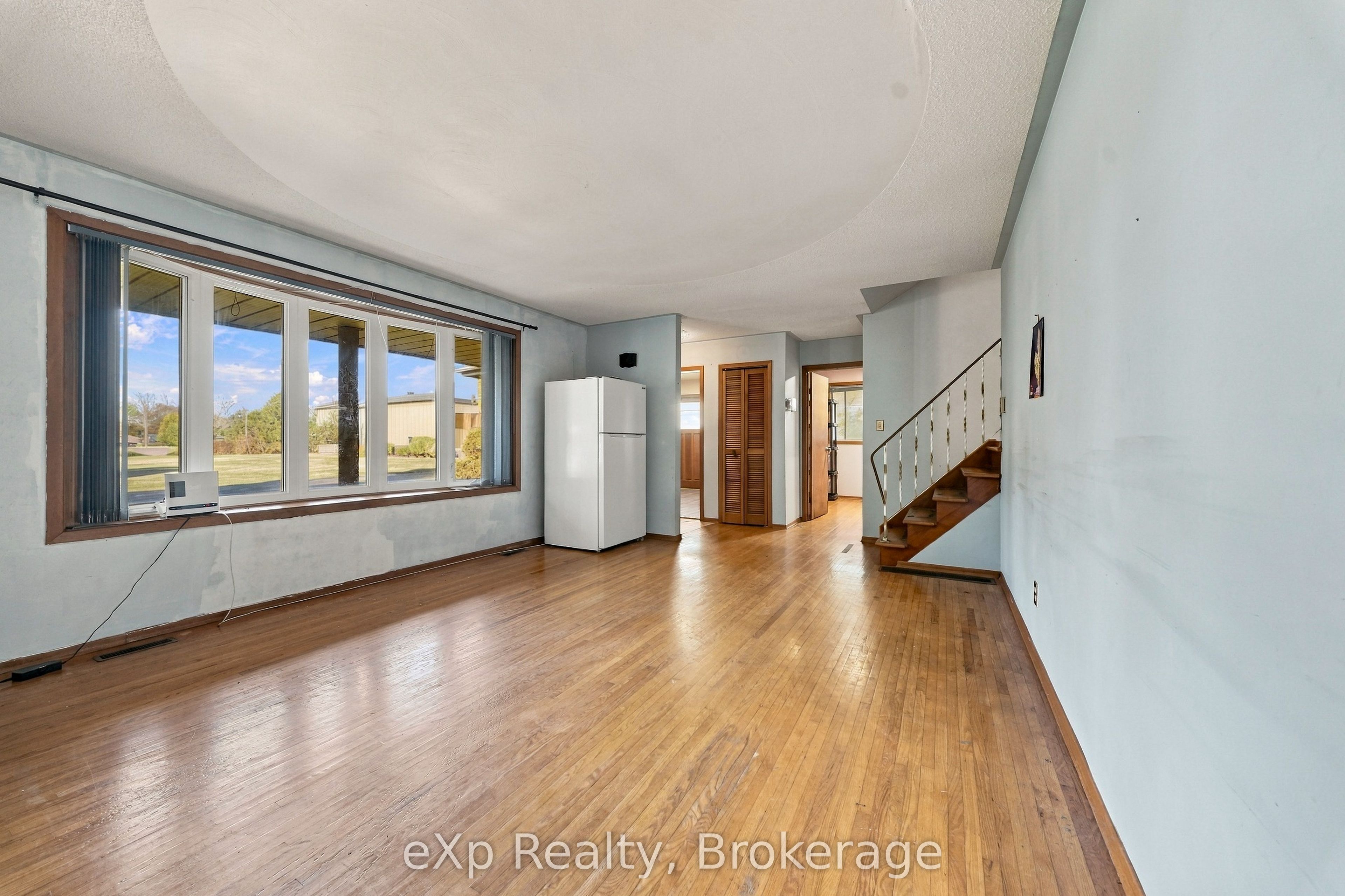 501 Sidney Street Property Photo 7