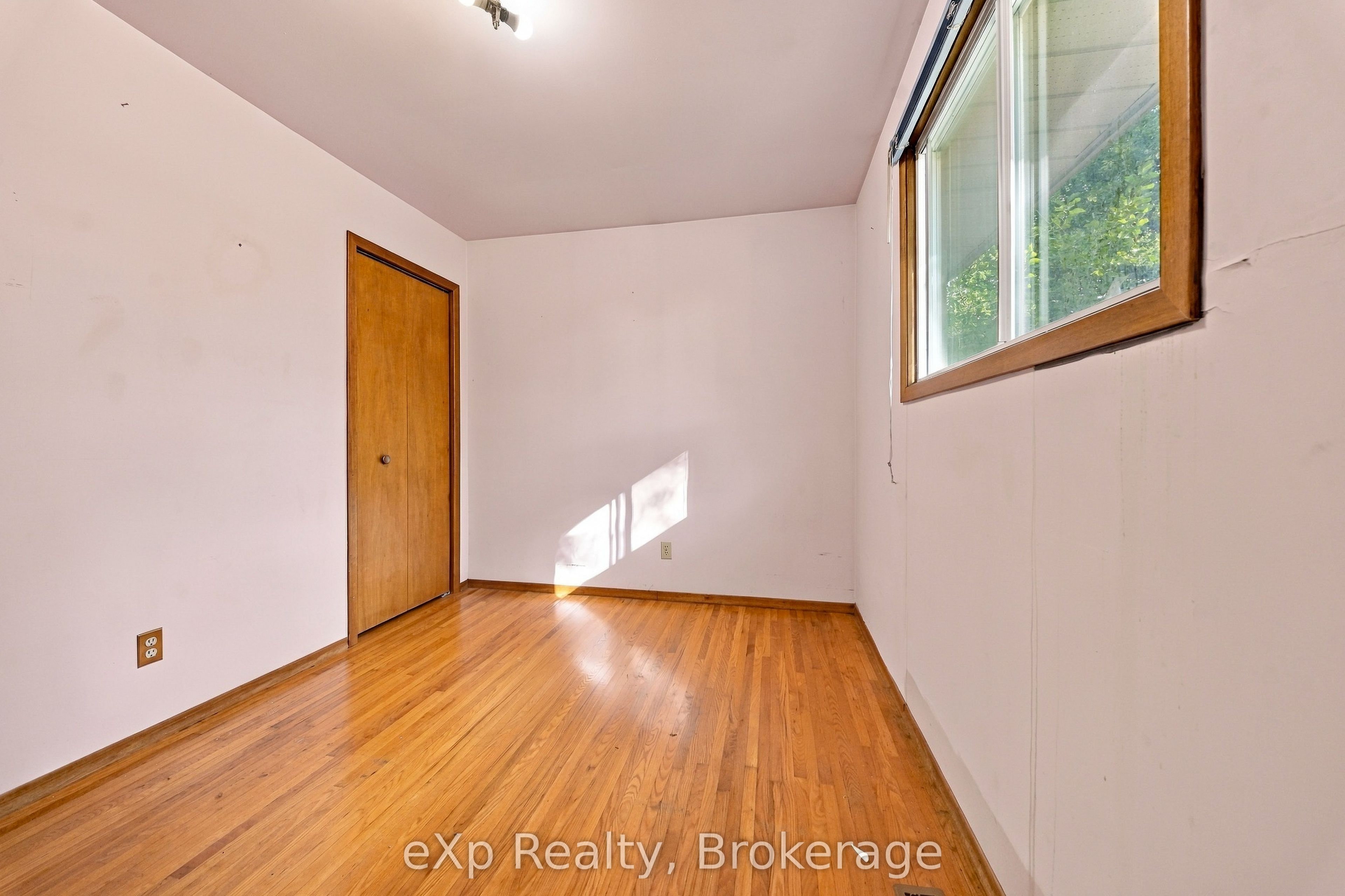 501 Sidney Street Property Photo 16