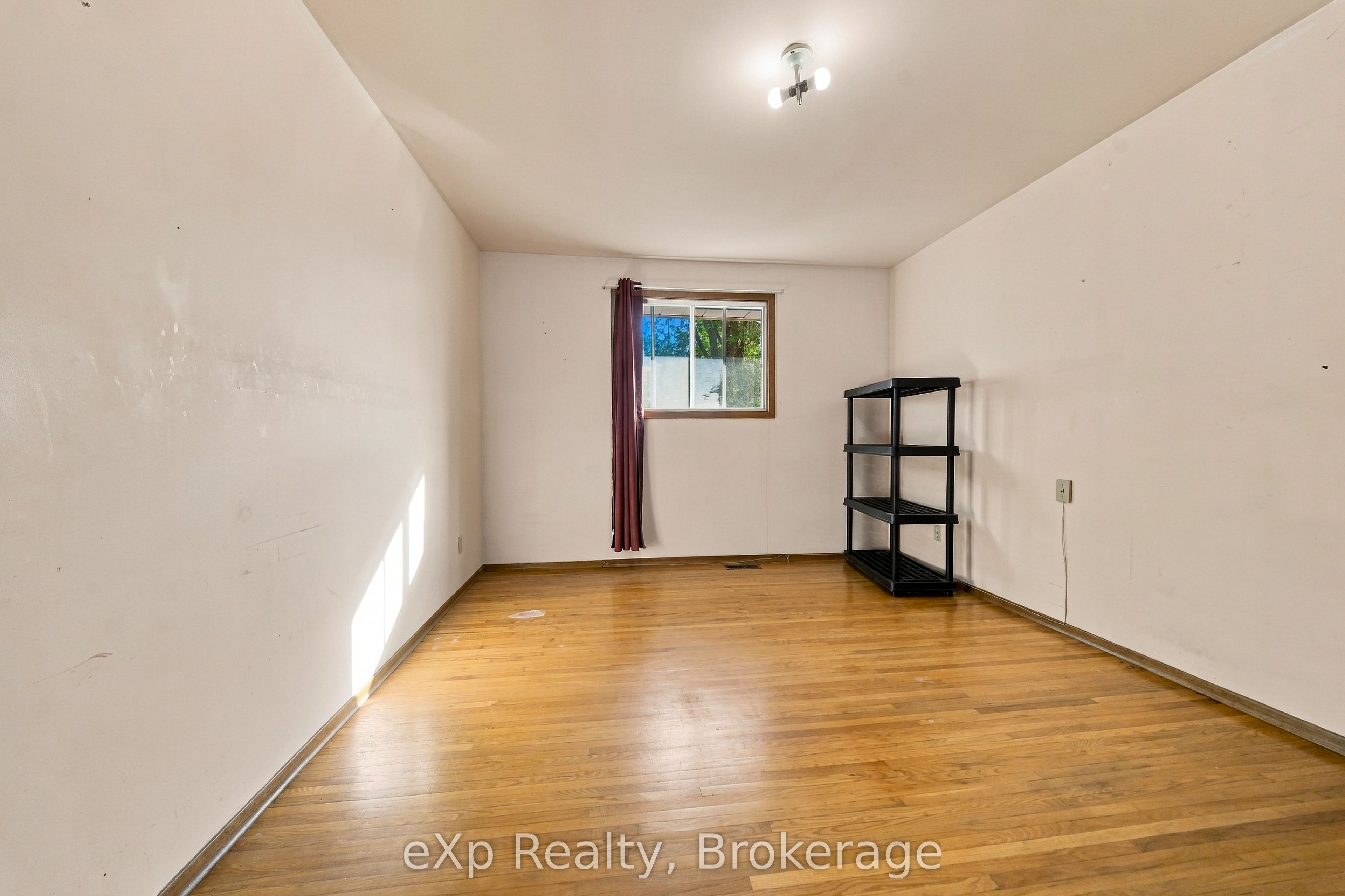 501 Sidney Street Property Photo 18