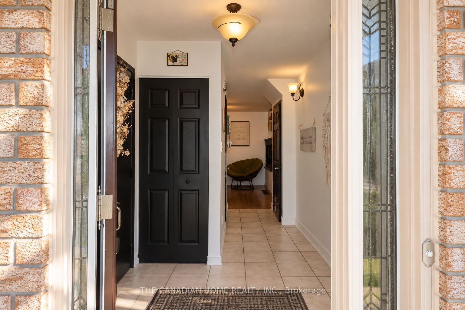 3 Dunhill Crescent N Property Photo 5