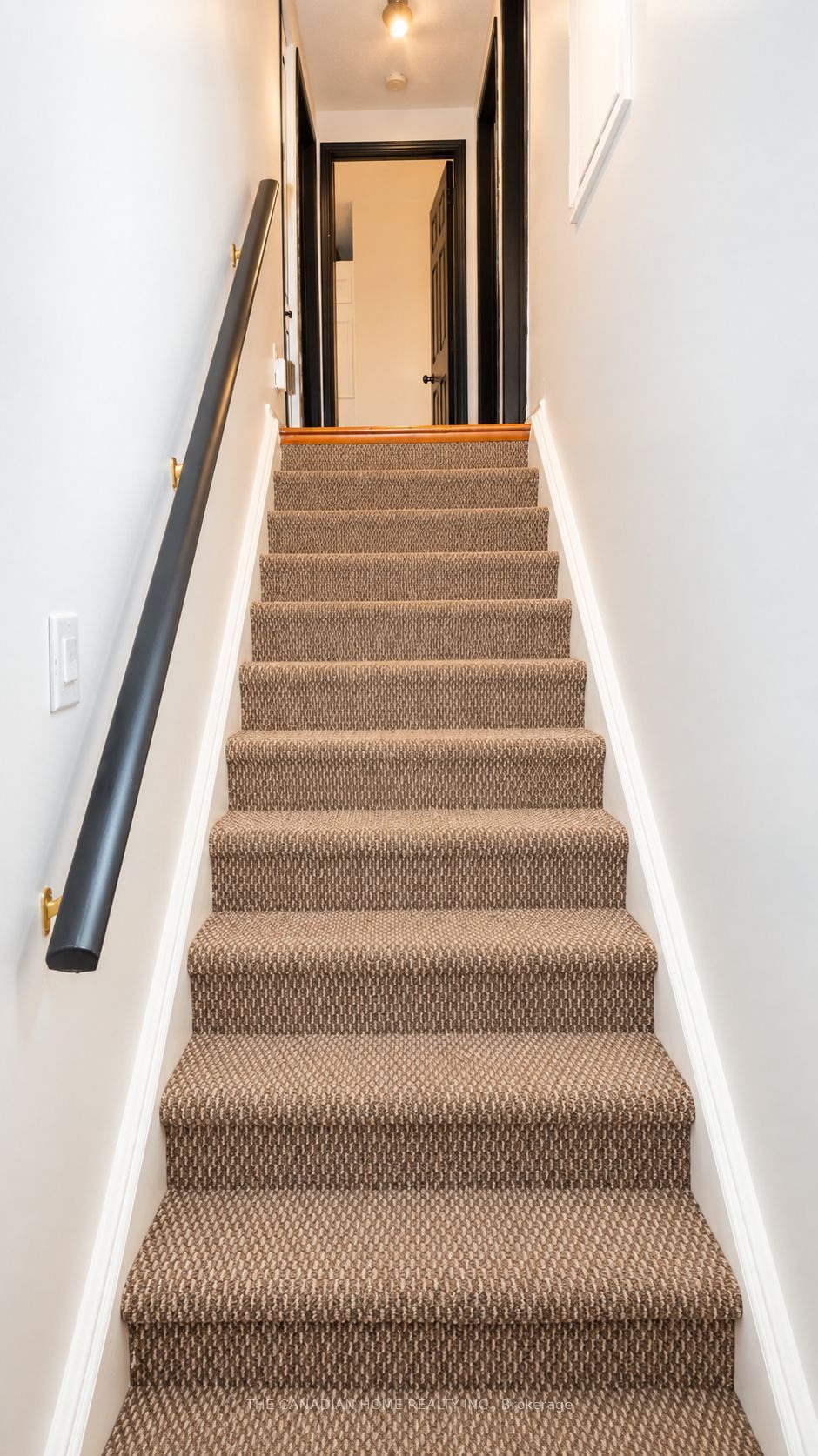 3 Dunhill Crescent N Property Photo 12