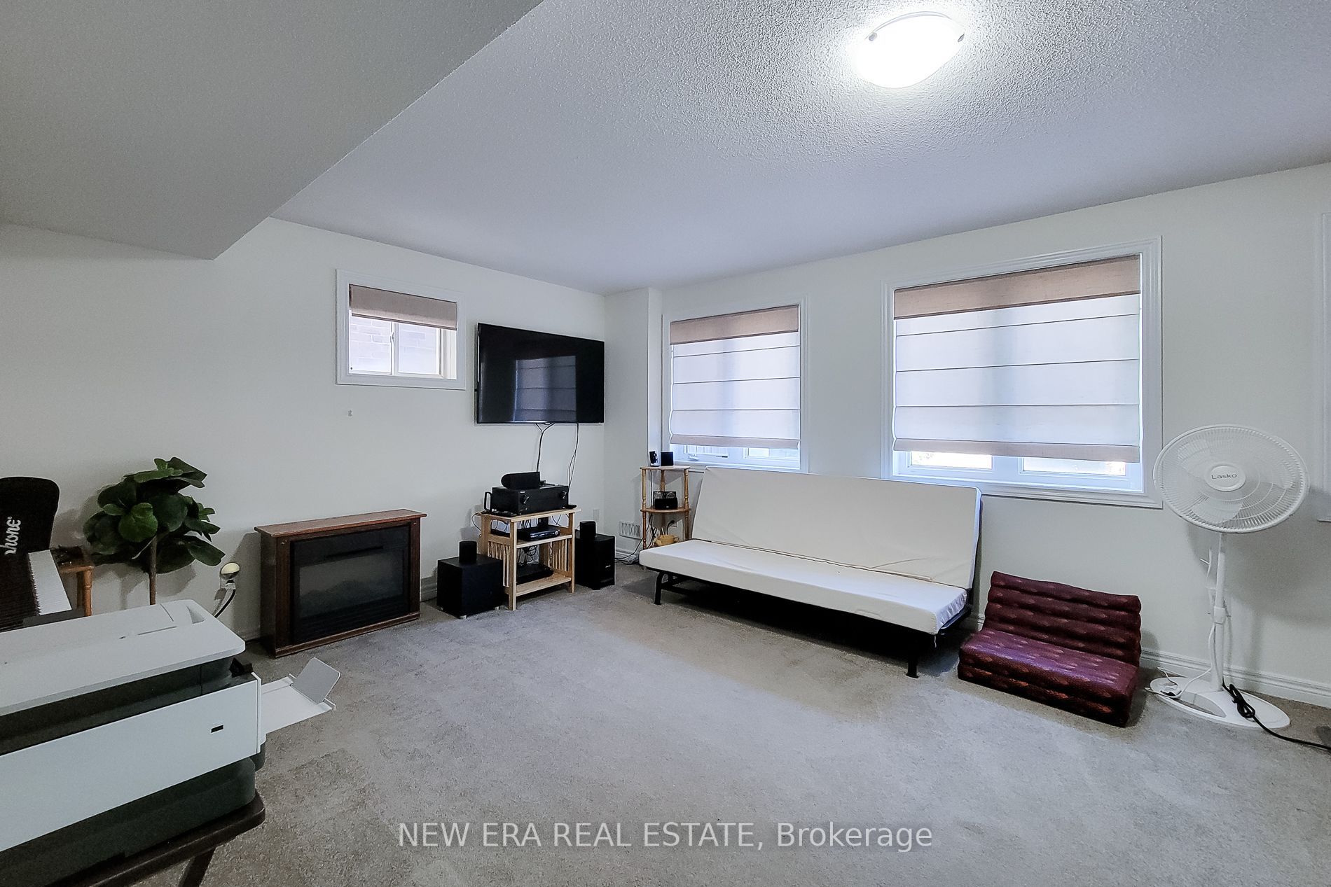 23 Curran Road Property Photo 42