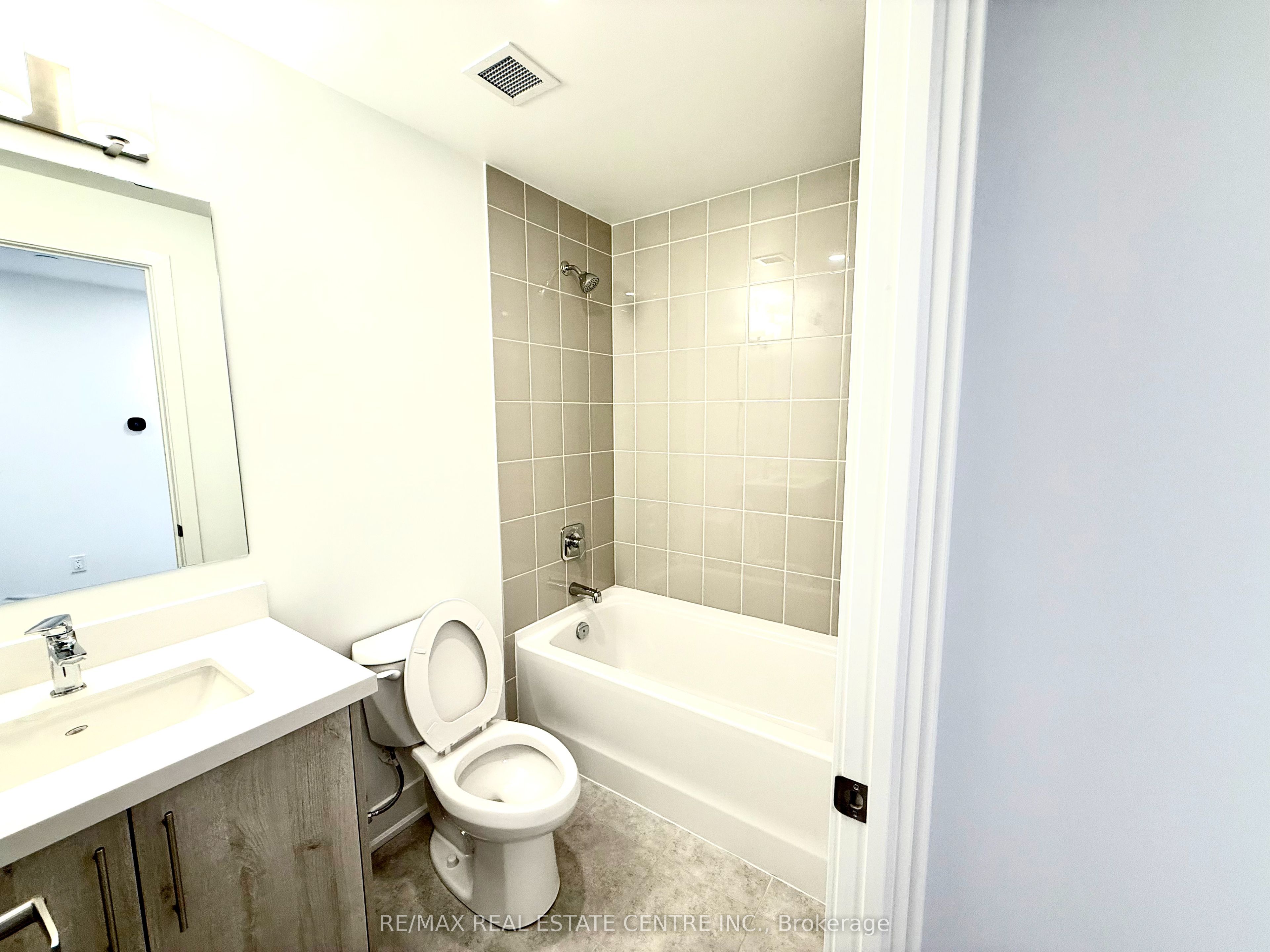575 Conklin Road 224 Property Photo 8