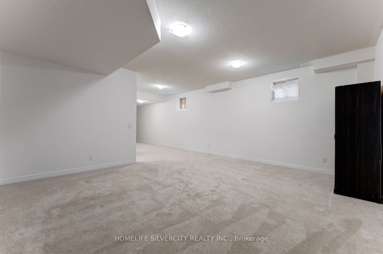 210 Broadacre Drive Property Photo 17
