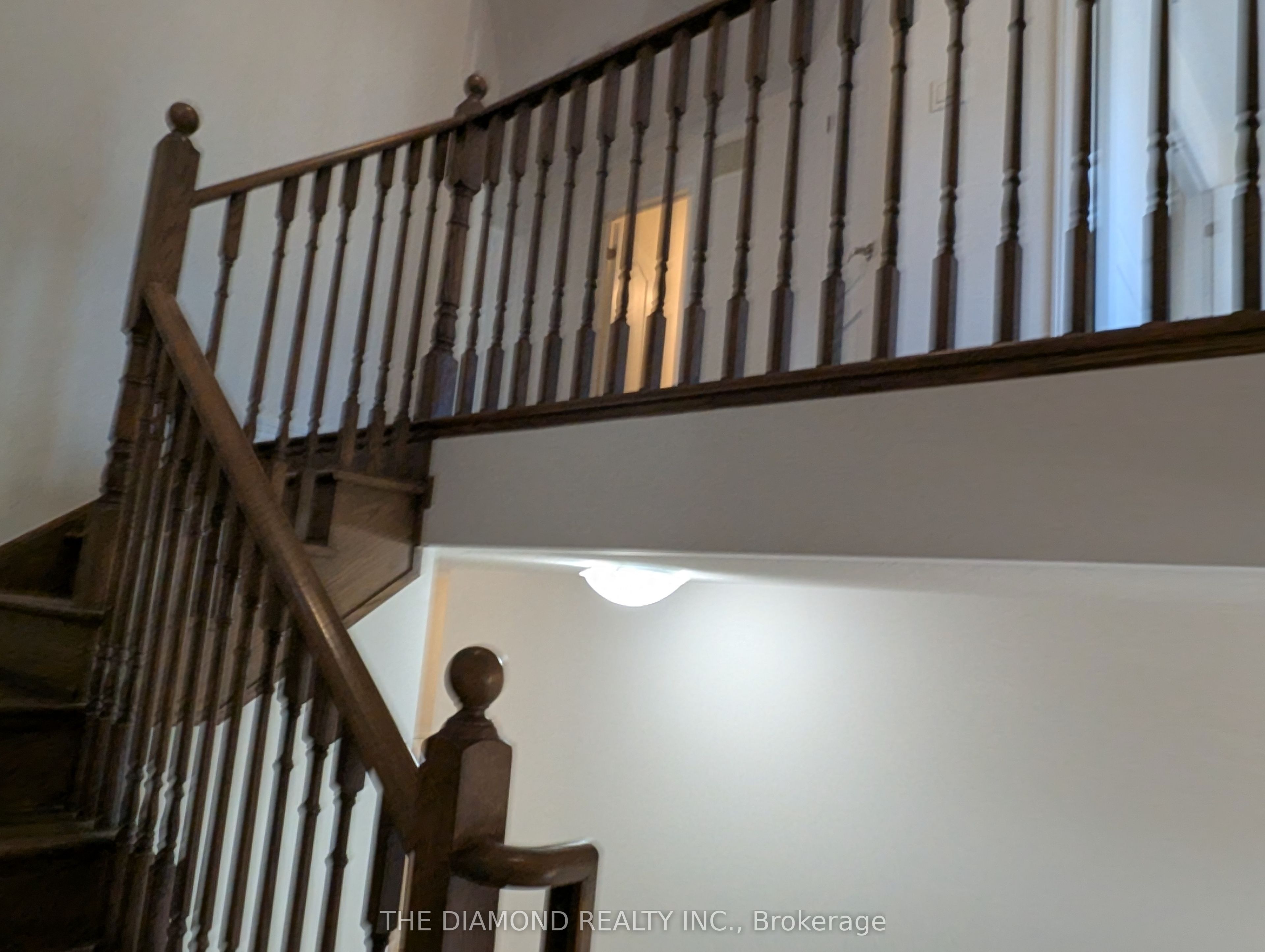515 Brooks Street Property Photo 11