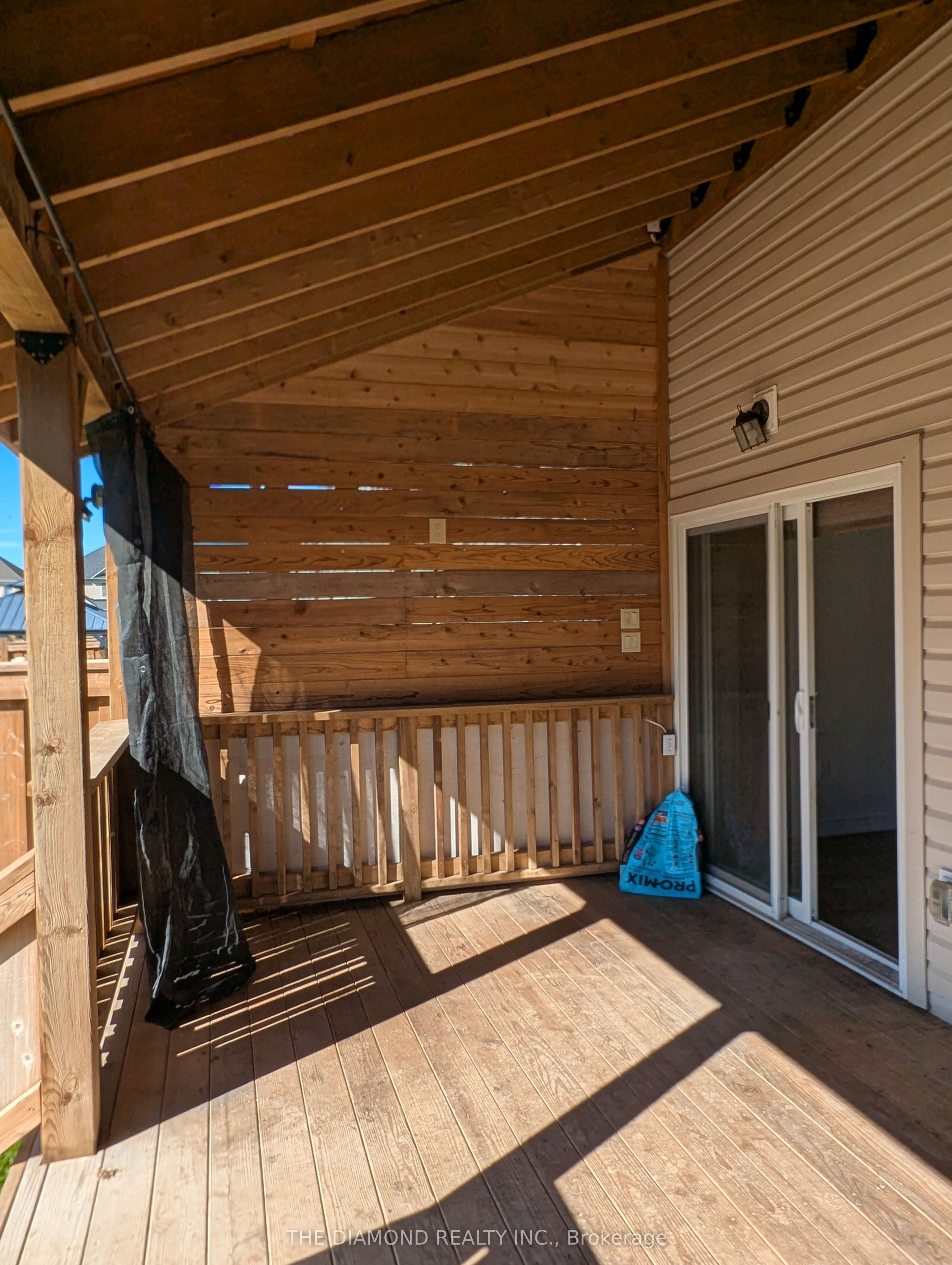 515 Brooks Street Property Photo 32