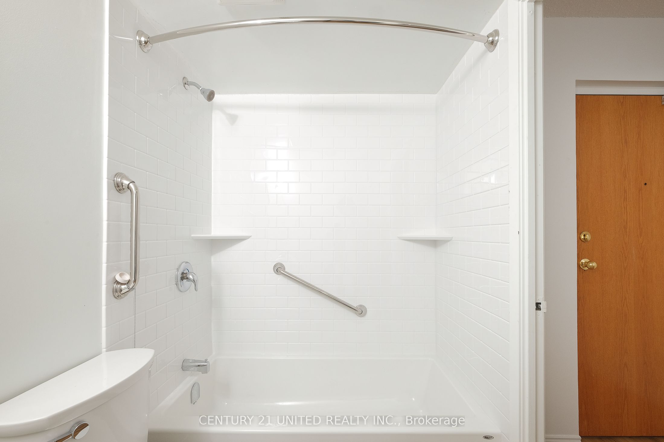 921 Armour Road 218 Property Photo 6