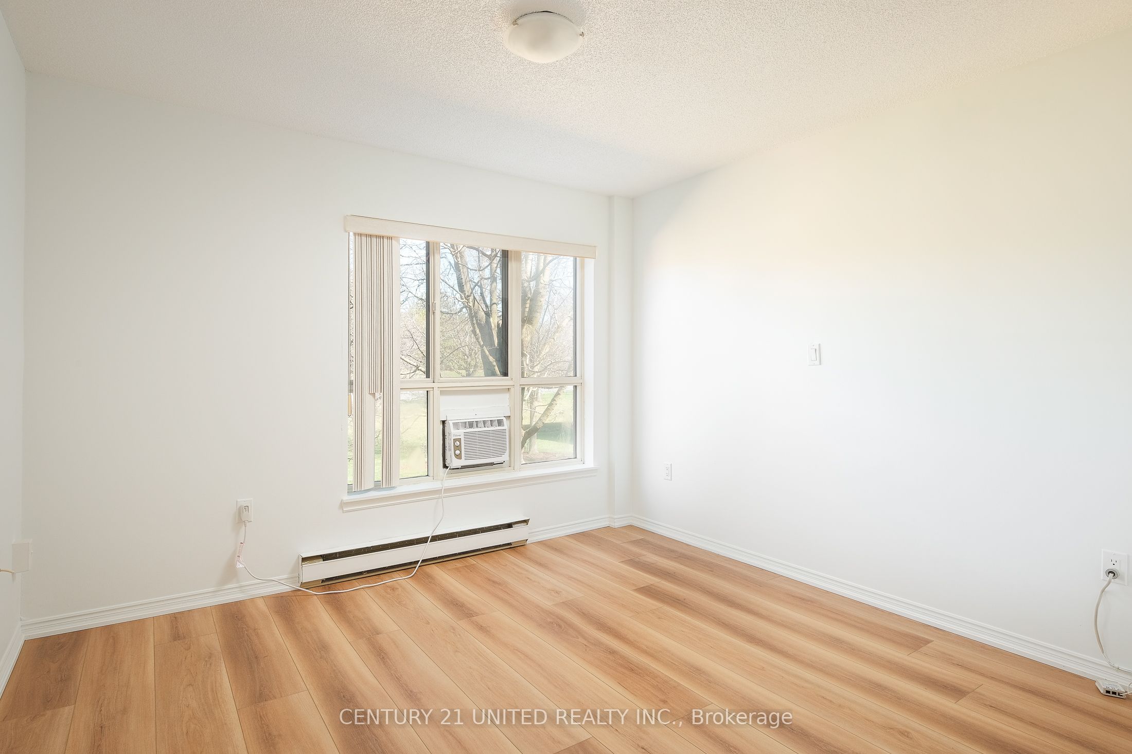 921 Armour Road 218 Property Photo 10