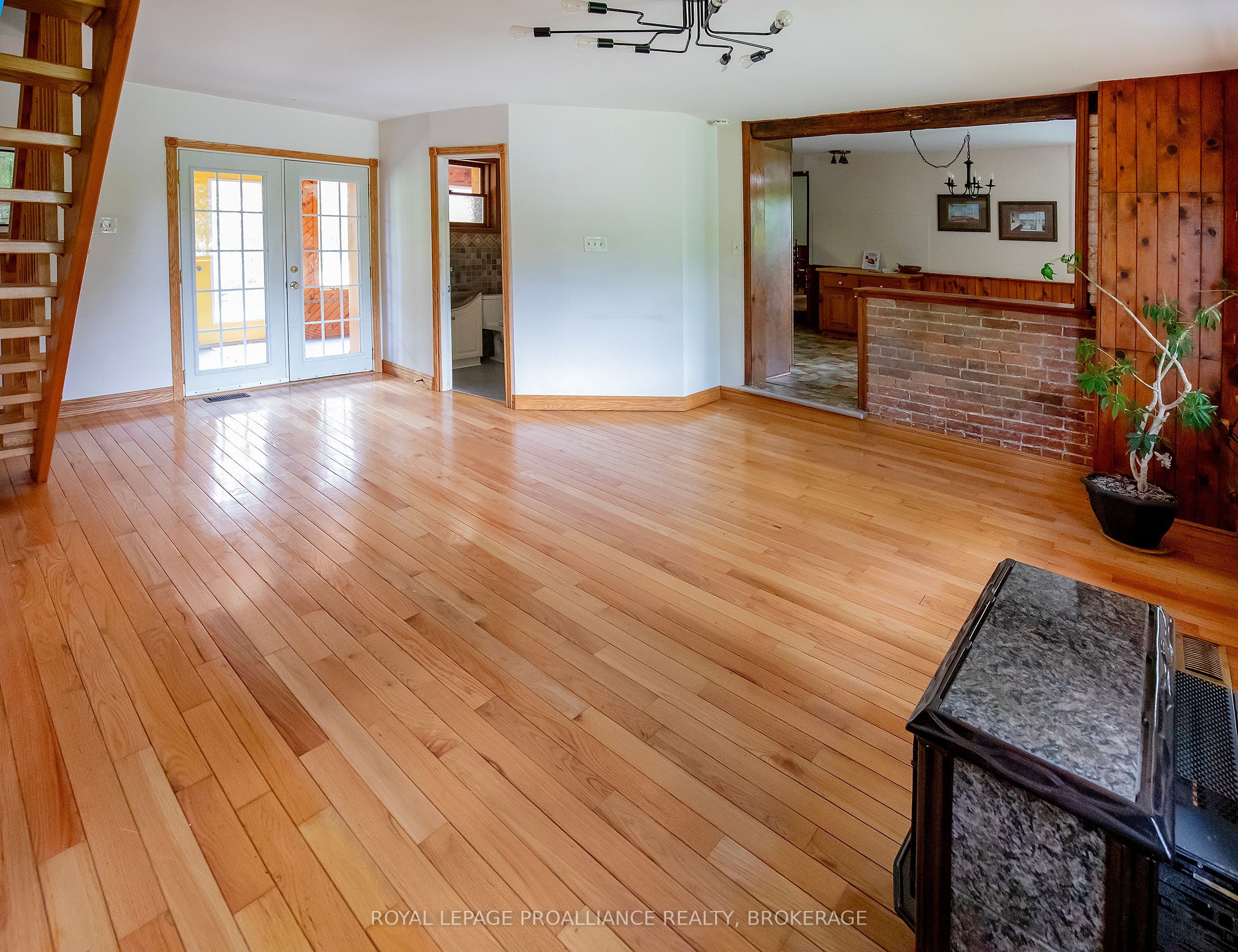 2345 Hughes Road Property Photo 12