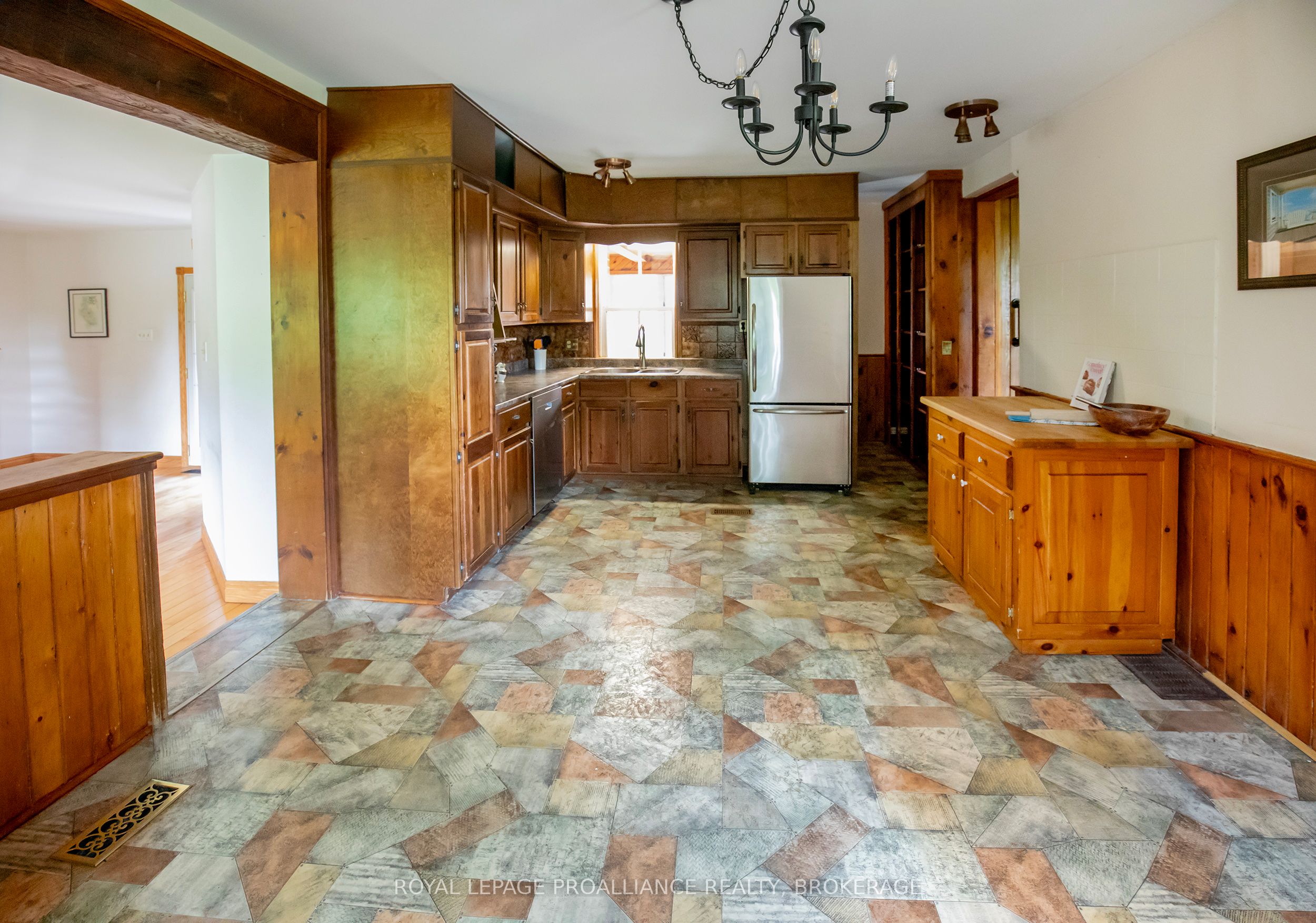 2345 Hughes Road Property Photo 14