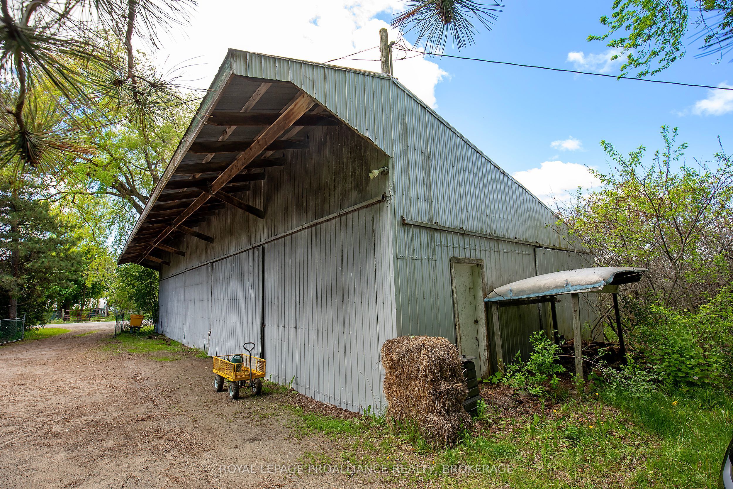2345 Hughes Road Property Photo 39