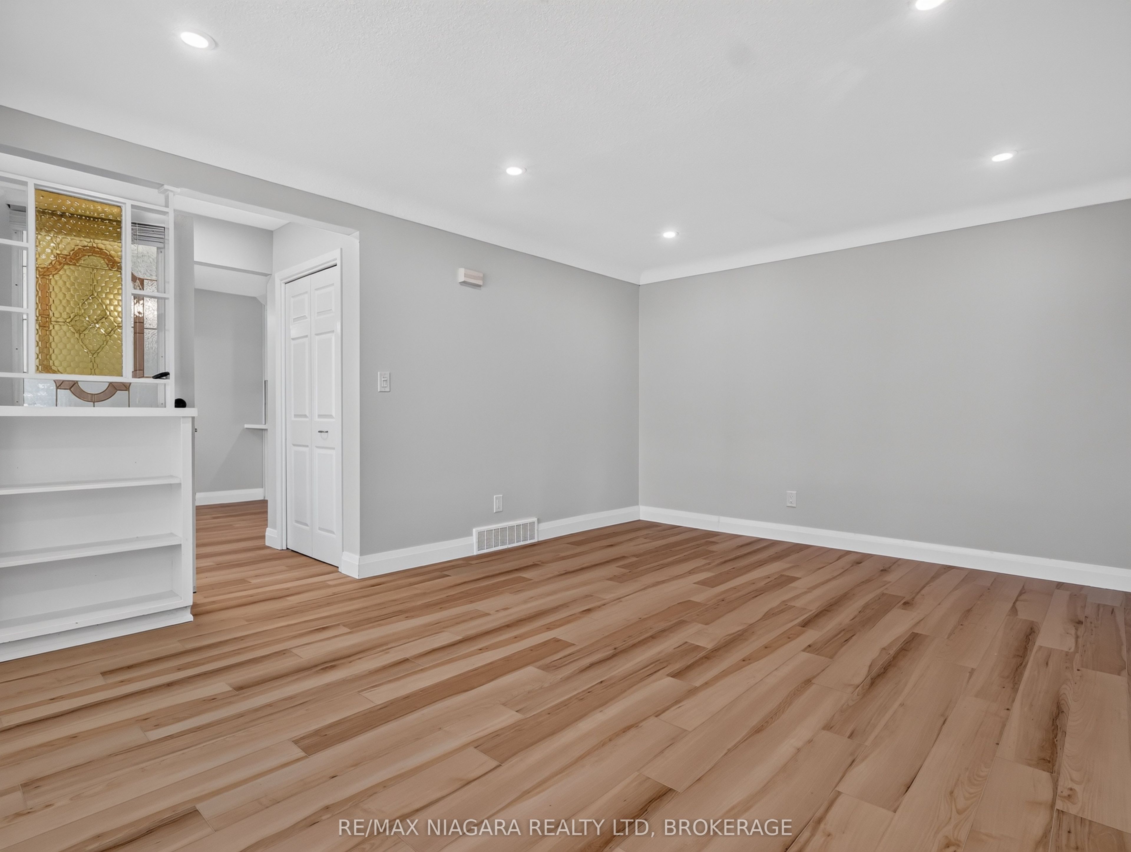 82 Regent Drive Property Photo 11