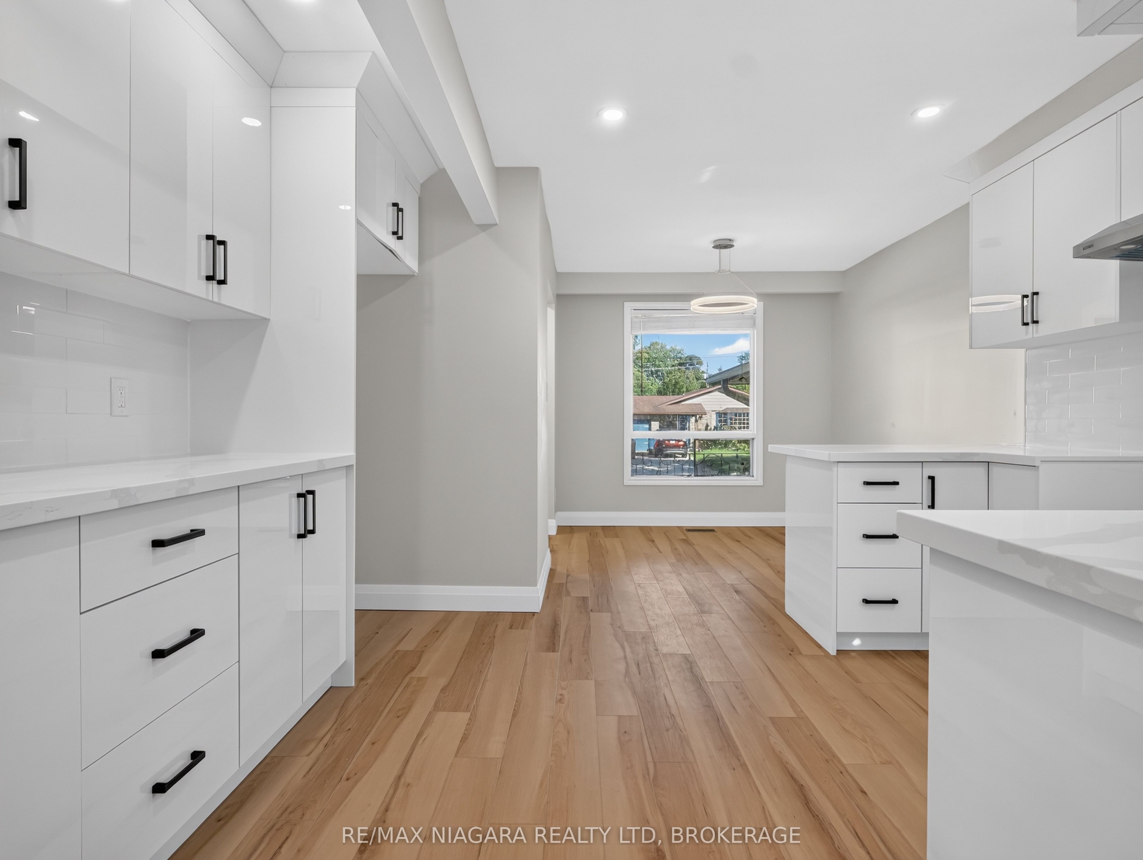82 Regent Drive Property Photo 16