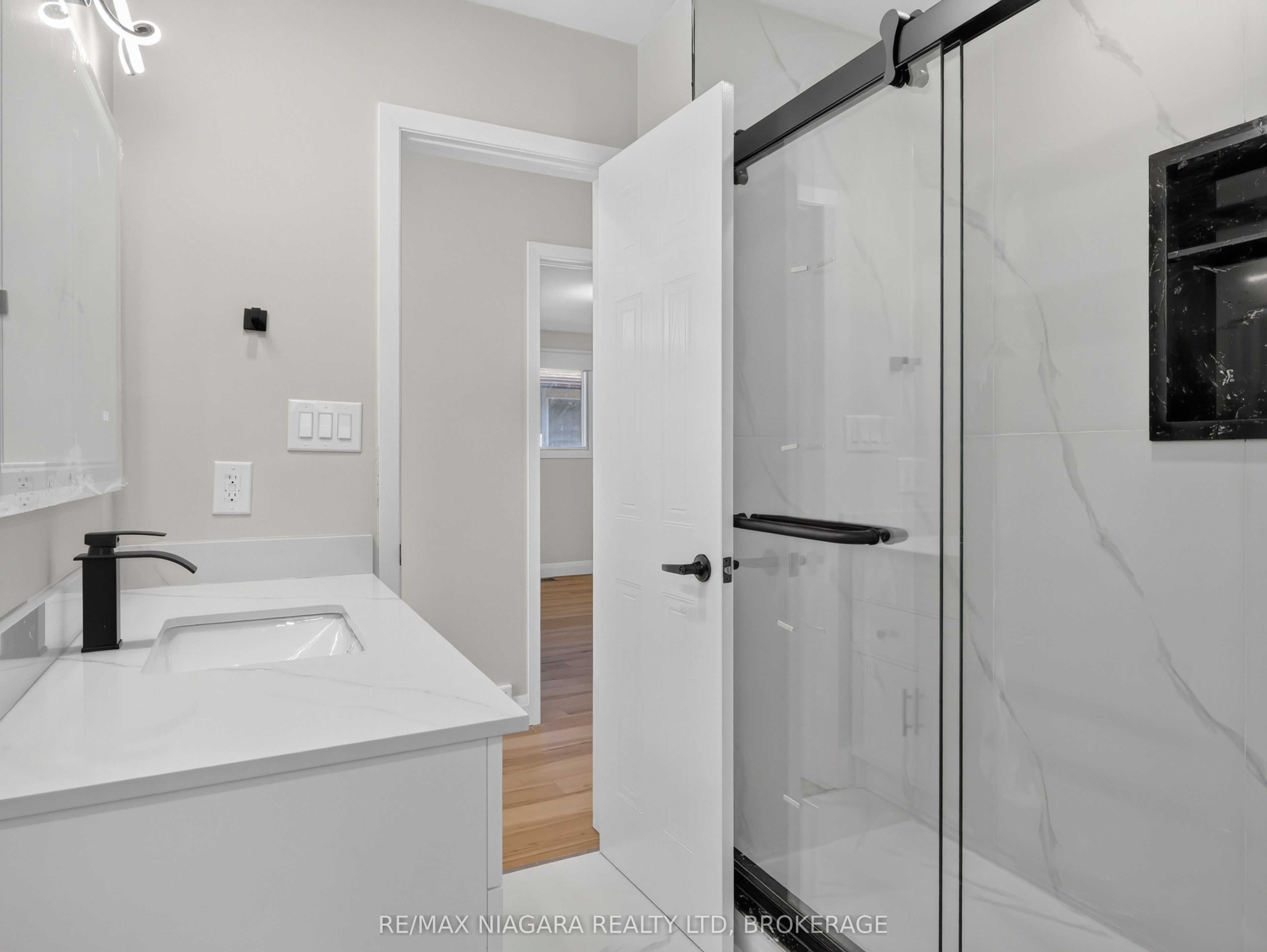 82 Regent Drive Property Photo 25