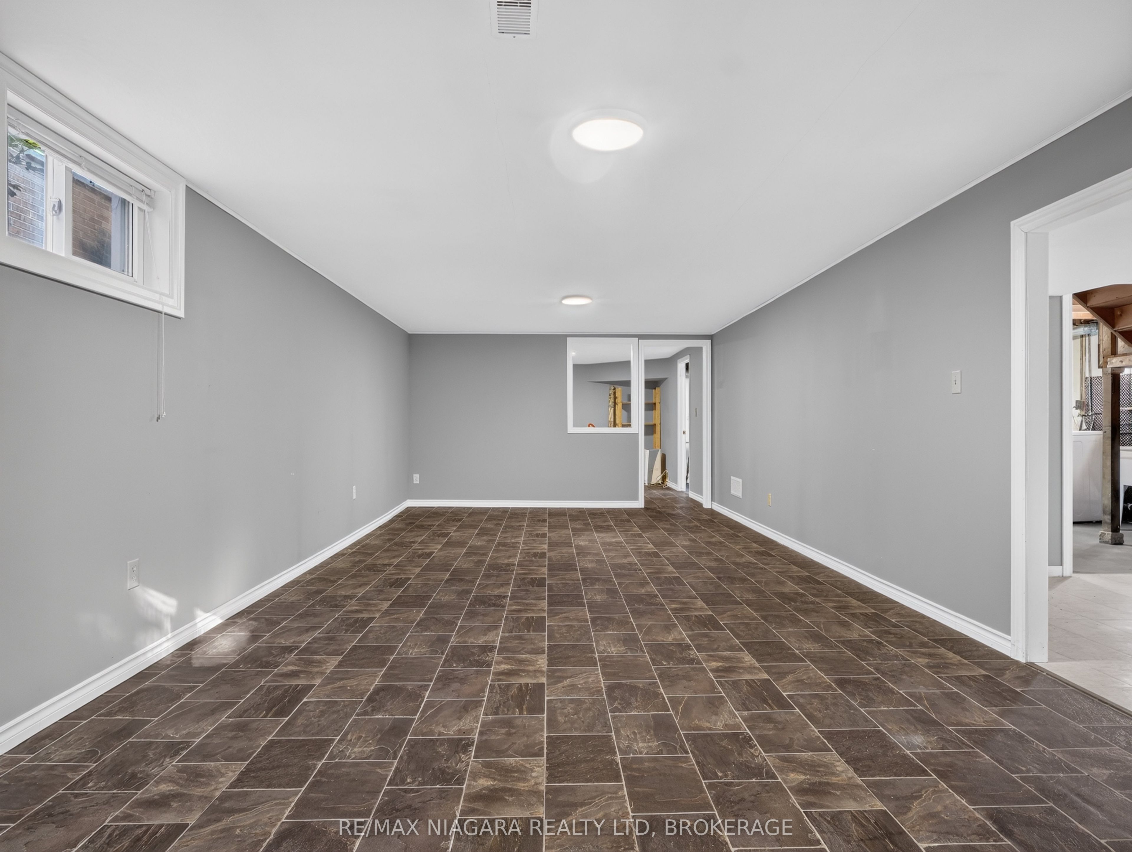 82 Regent Drive Property Photo 38