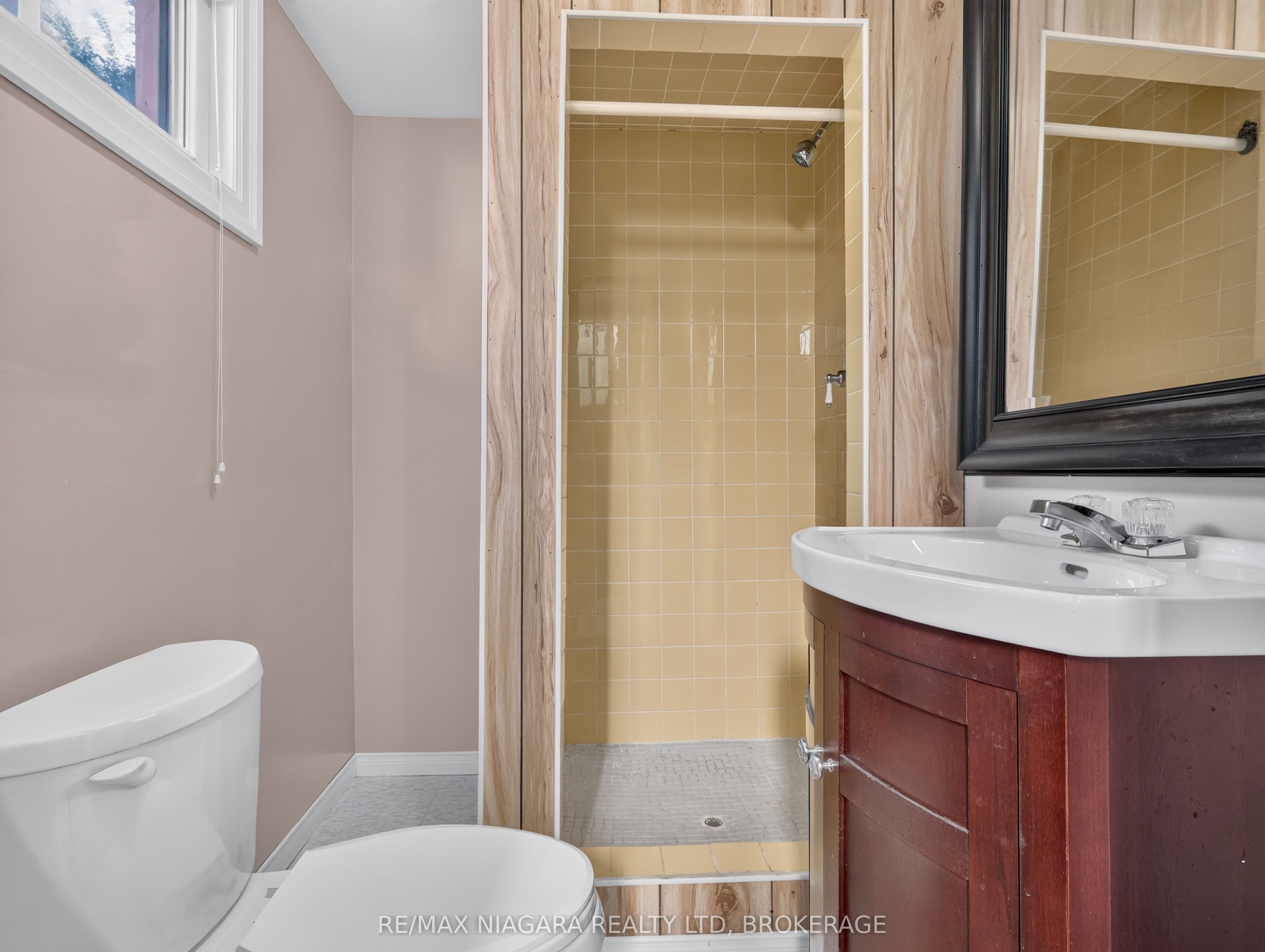 82 Regent Drive Property Photo 47