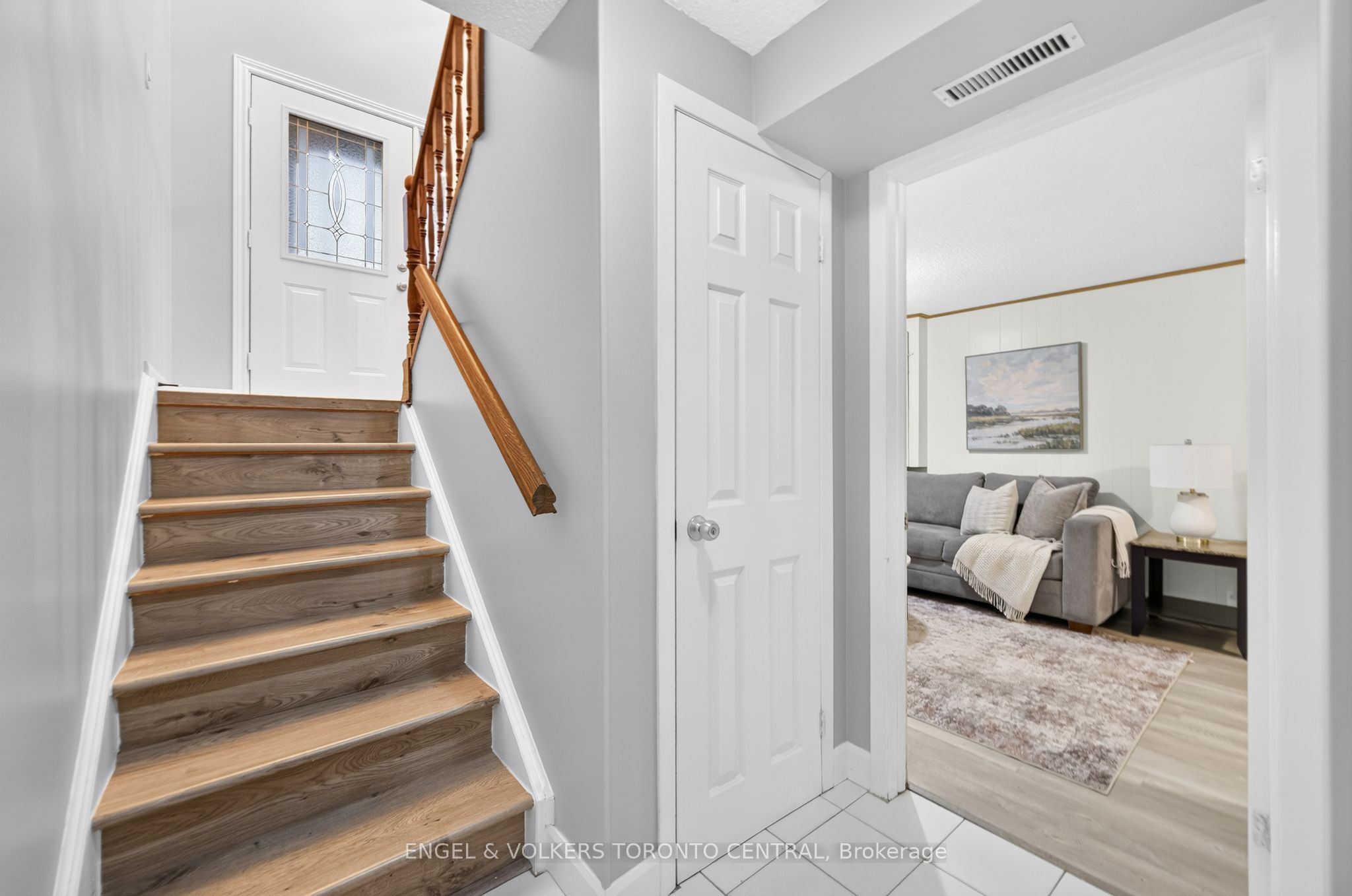 121 Southwood Drive Property Photo 28